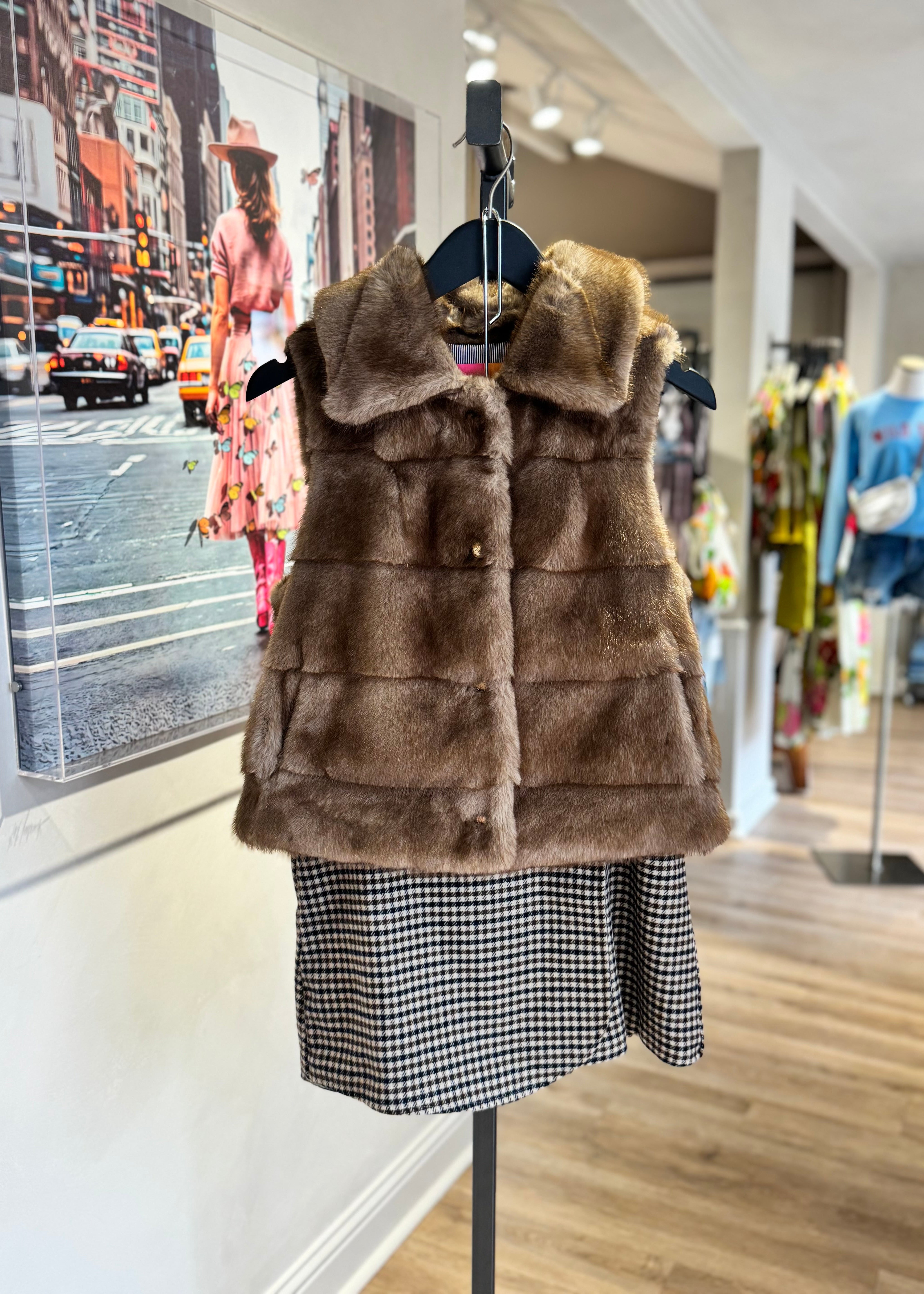 FUR VEST