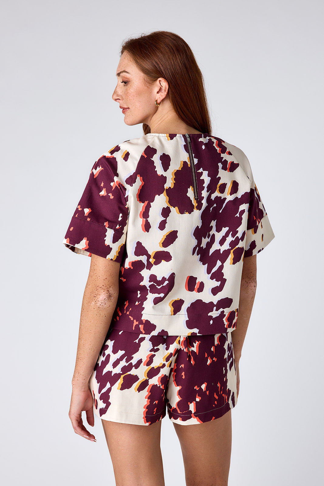 DORIS TEE