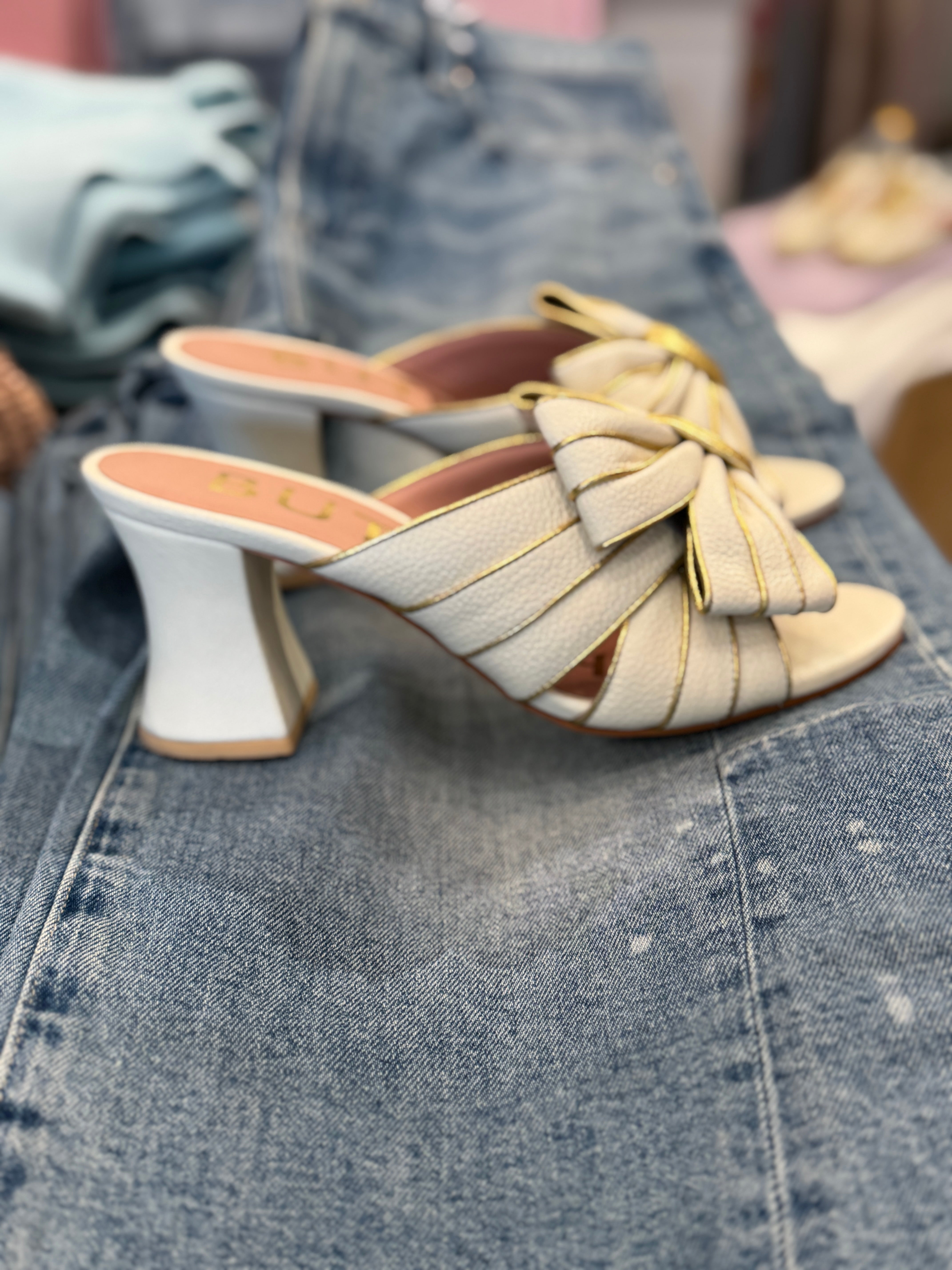 SAMANTHA PUMP