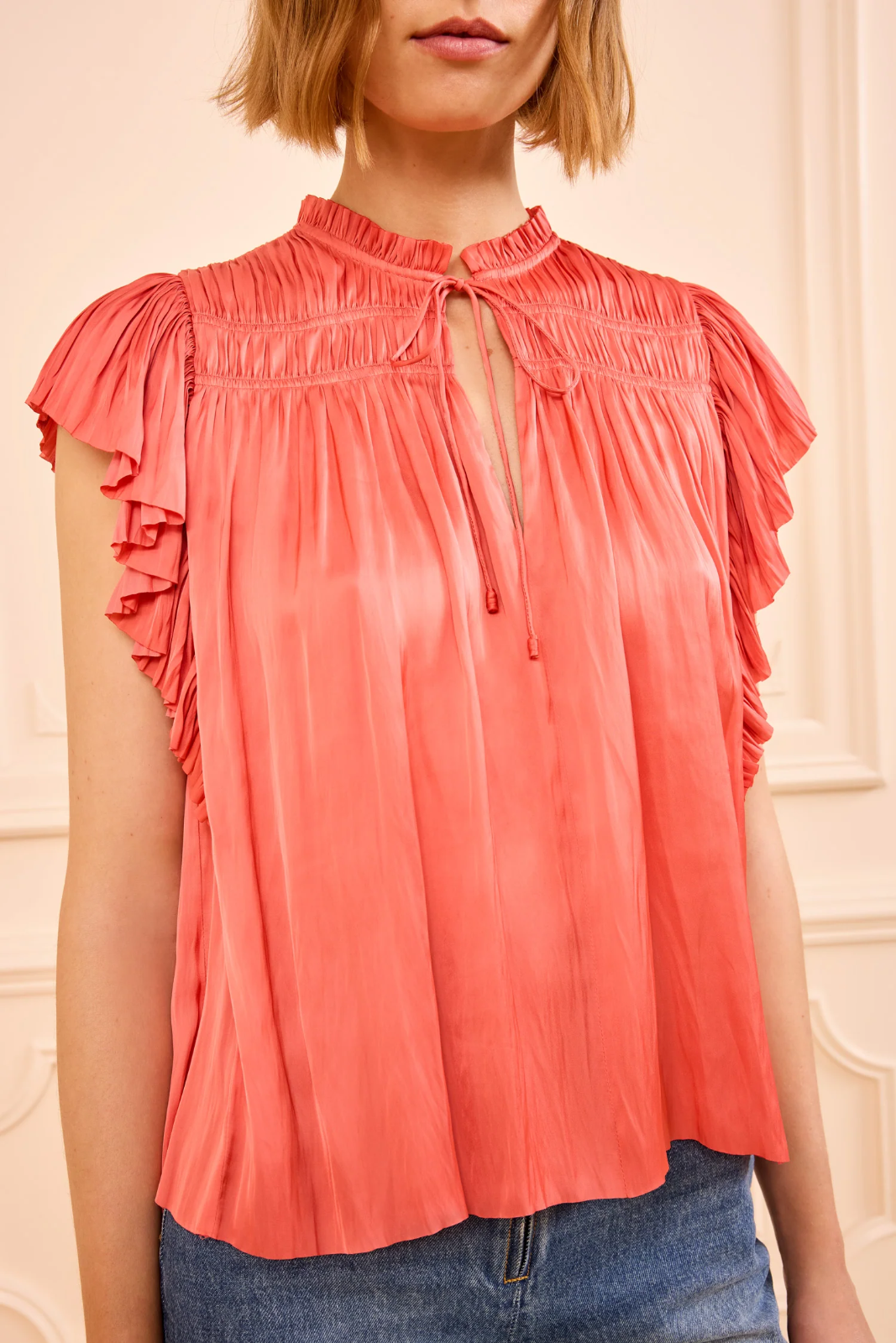 AGOSTA FLUTTER SLEEVE TOP