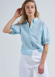 CORDELIA S/S BUTTON UP TOP