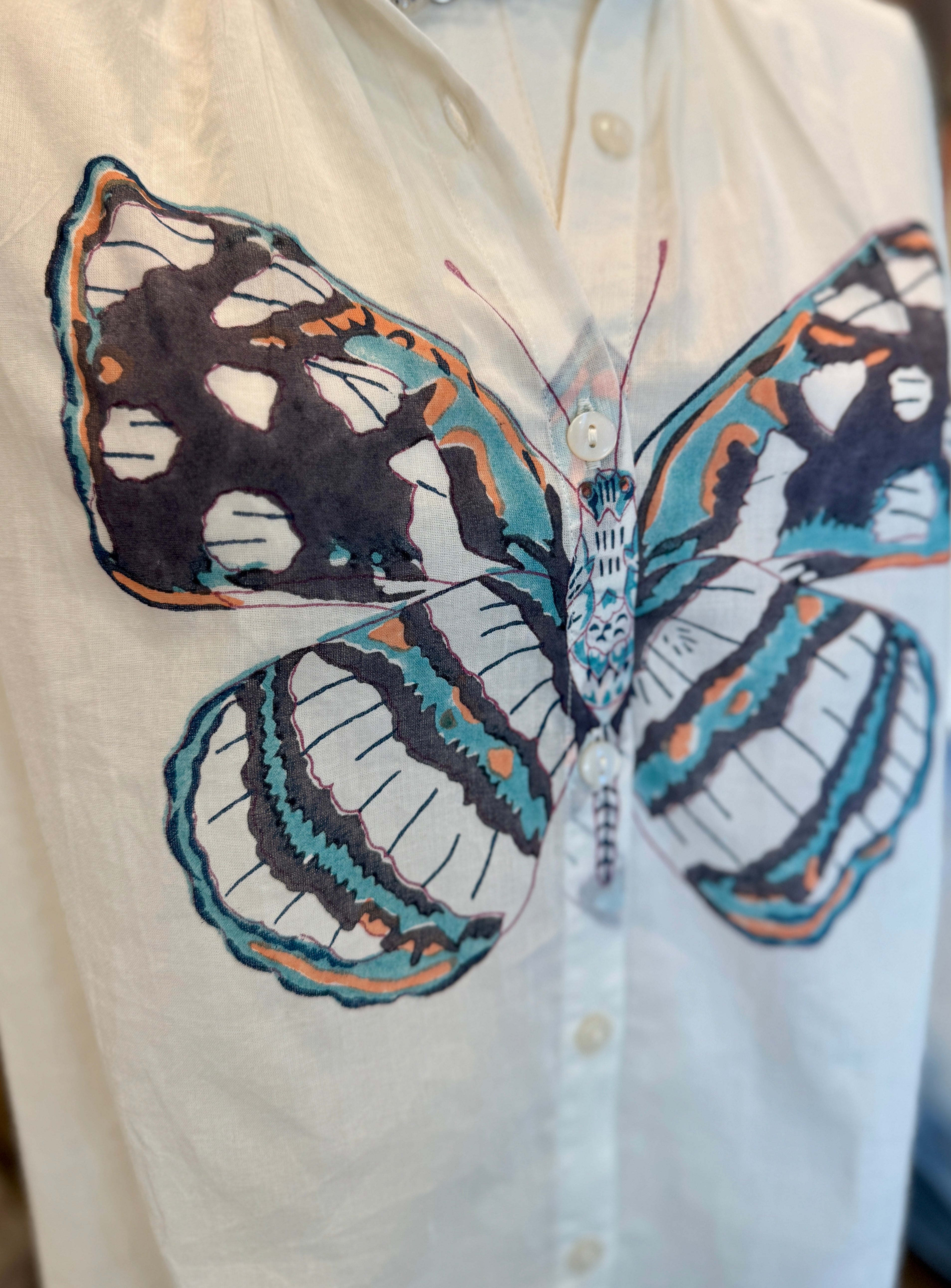 WINN BUTTERFLY GARDEN SHIRT