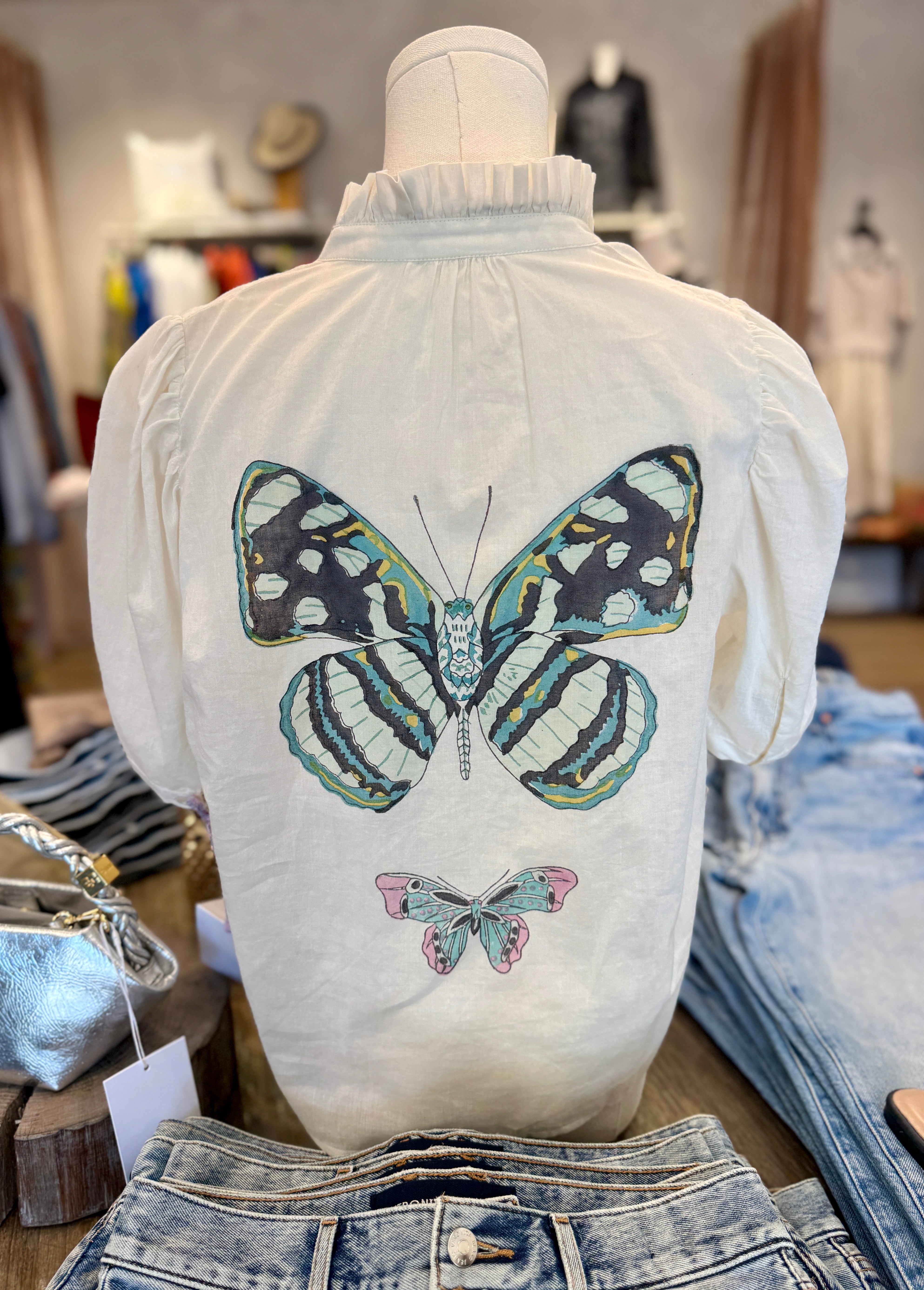 WINN BUTTERFLY GARDEN SHIRT