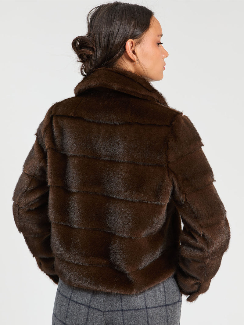 FUR VAQUERA