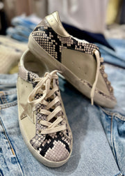 SUPER STAR PYTHON
