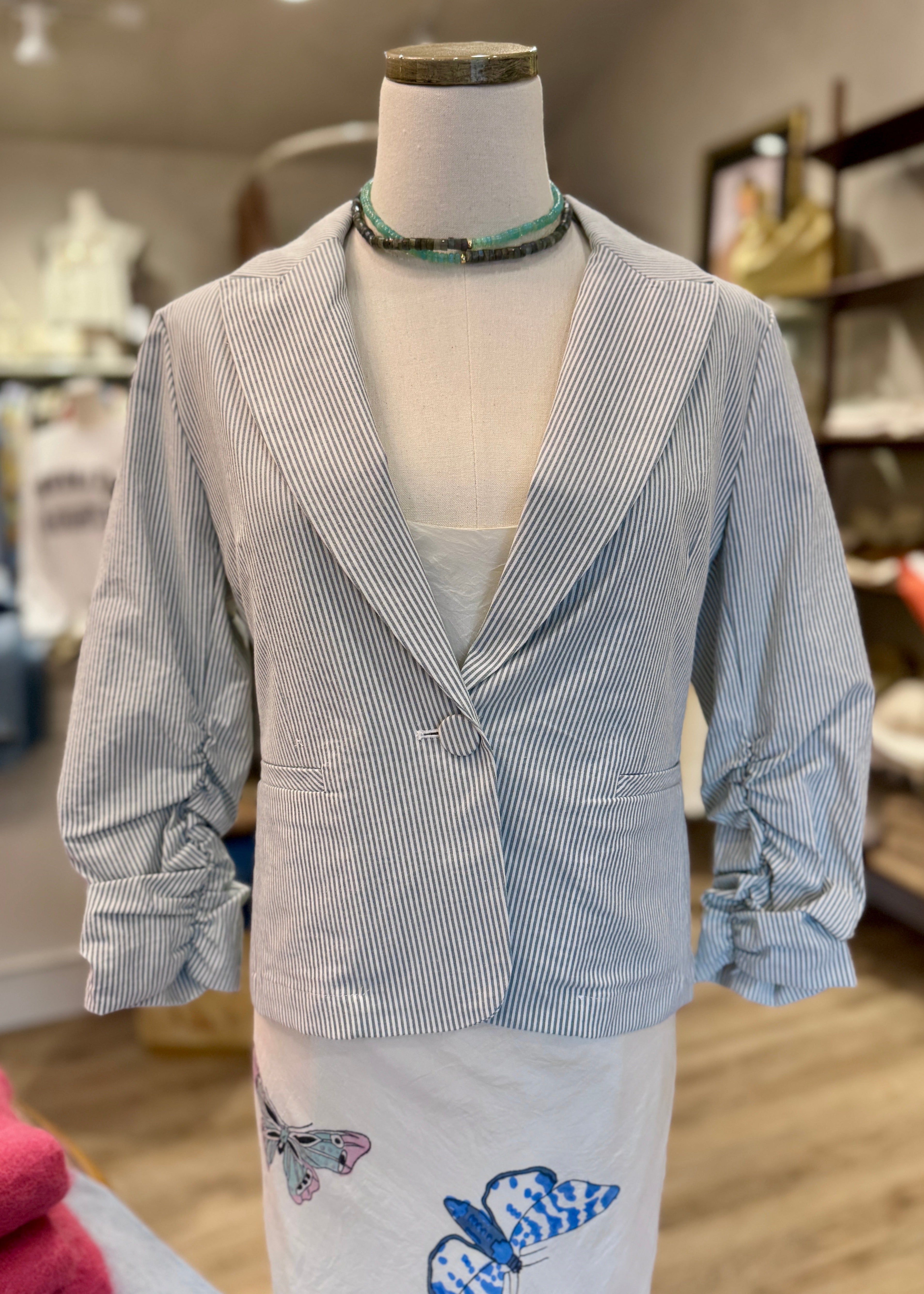 SUZIE BLAZER
