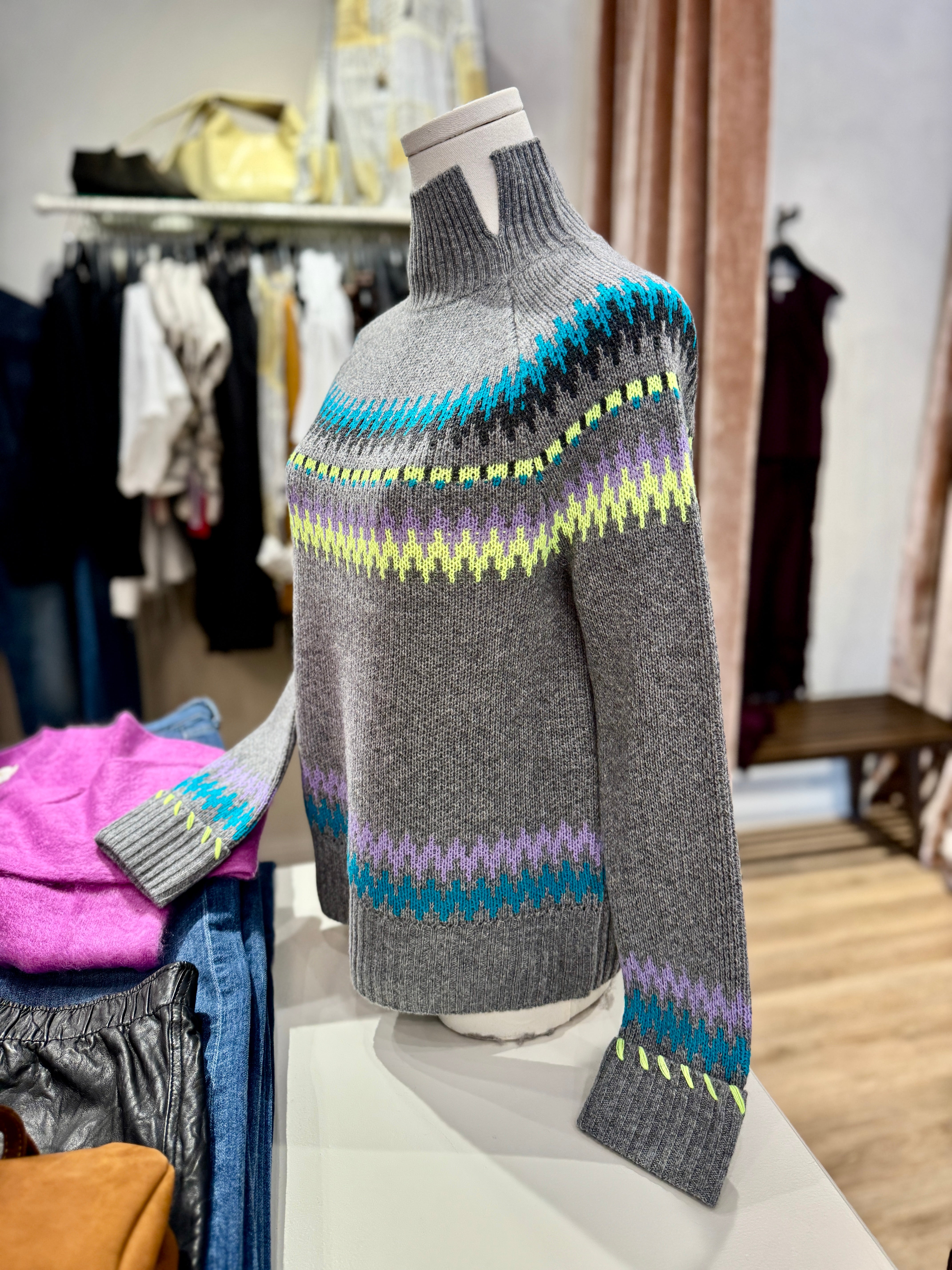 FIRESIDE SWEATER