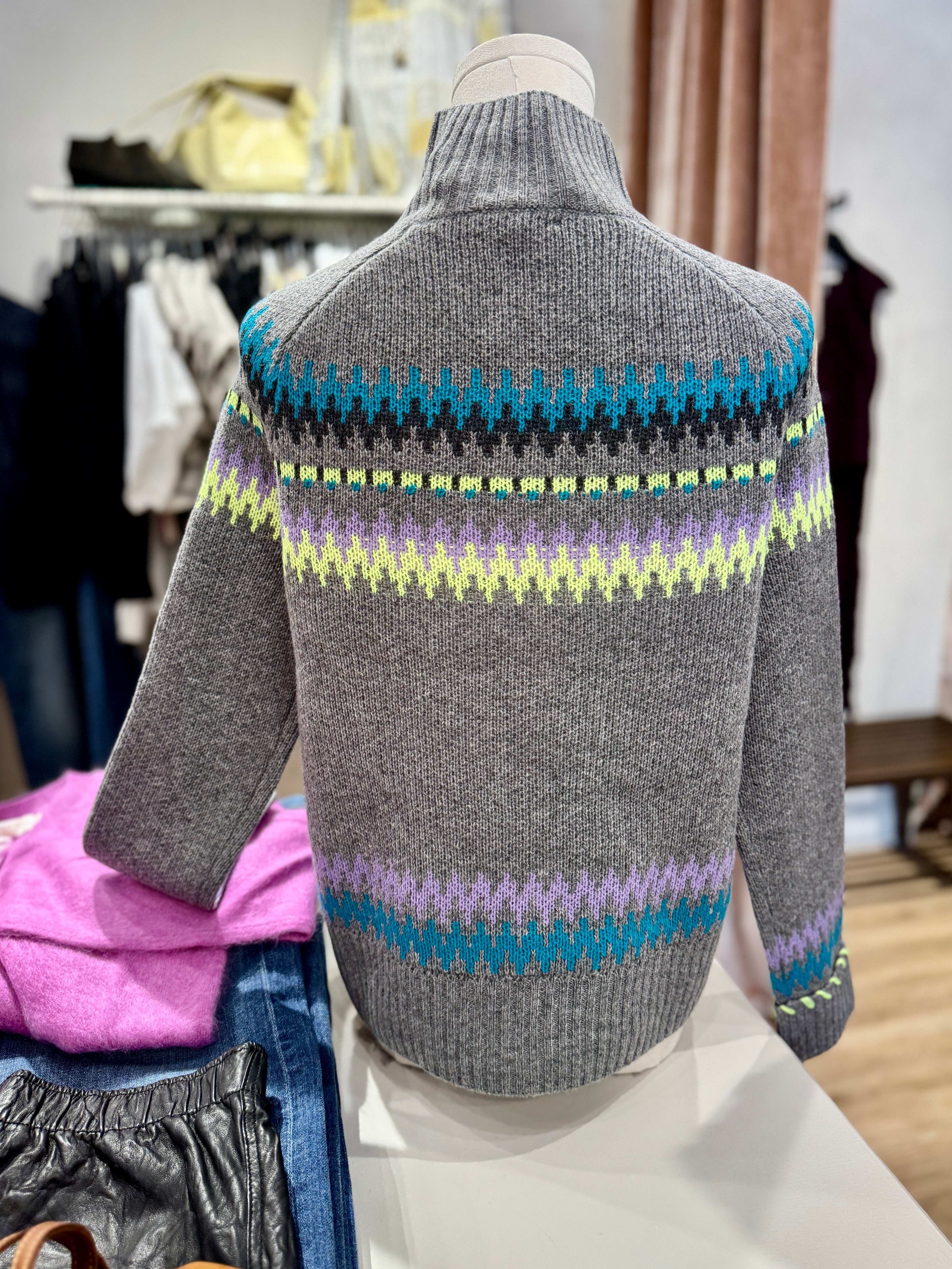 FIRESIDE SWEATER