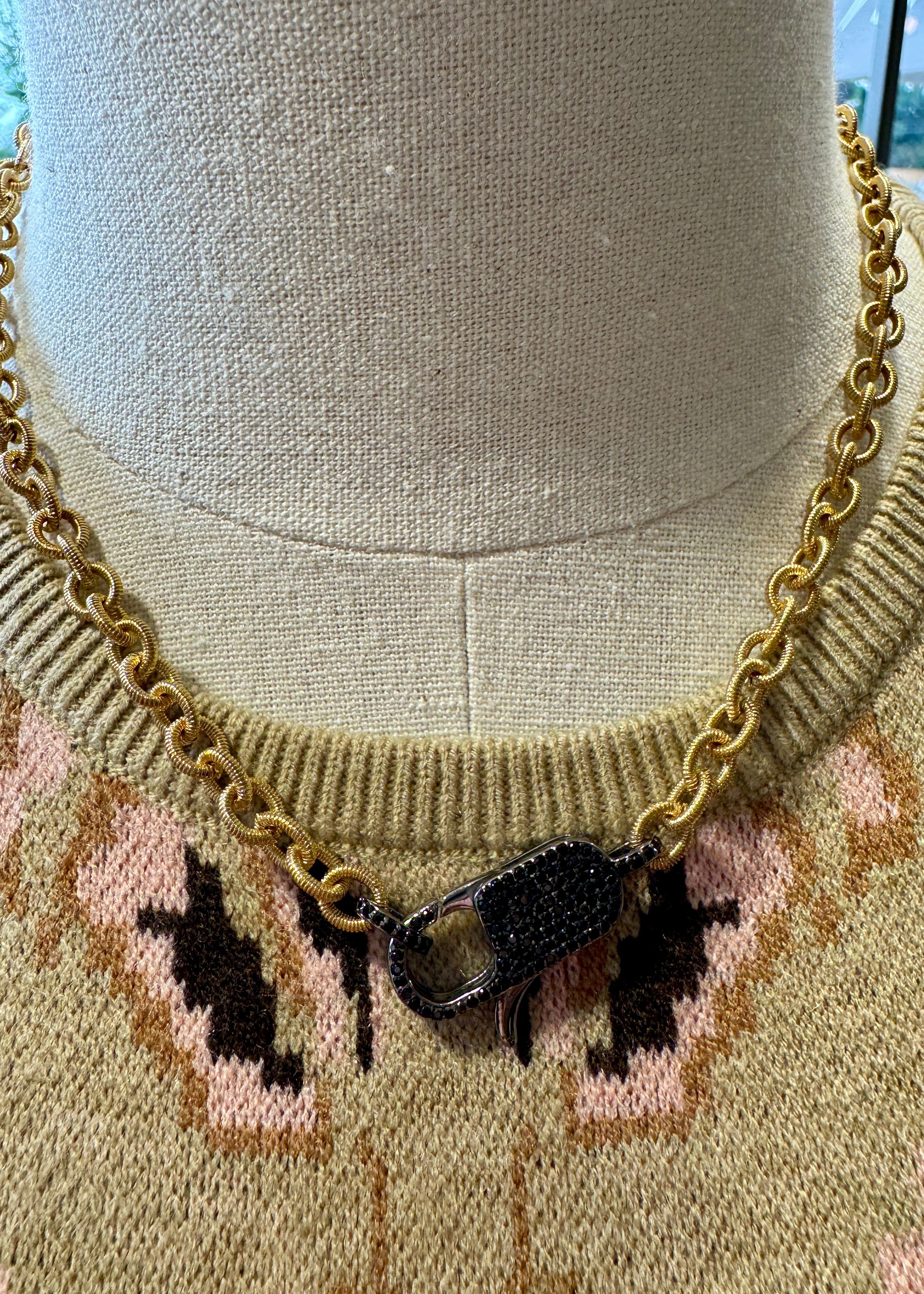 BEATRICE SPINEL LOCK + GOLD