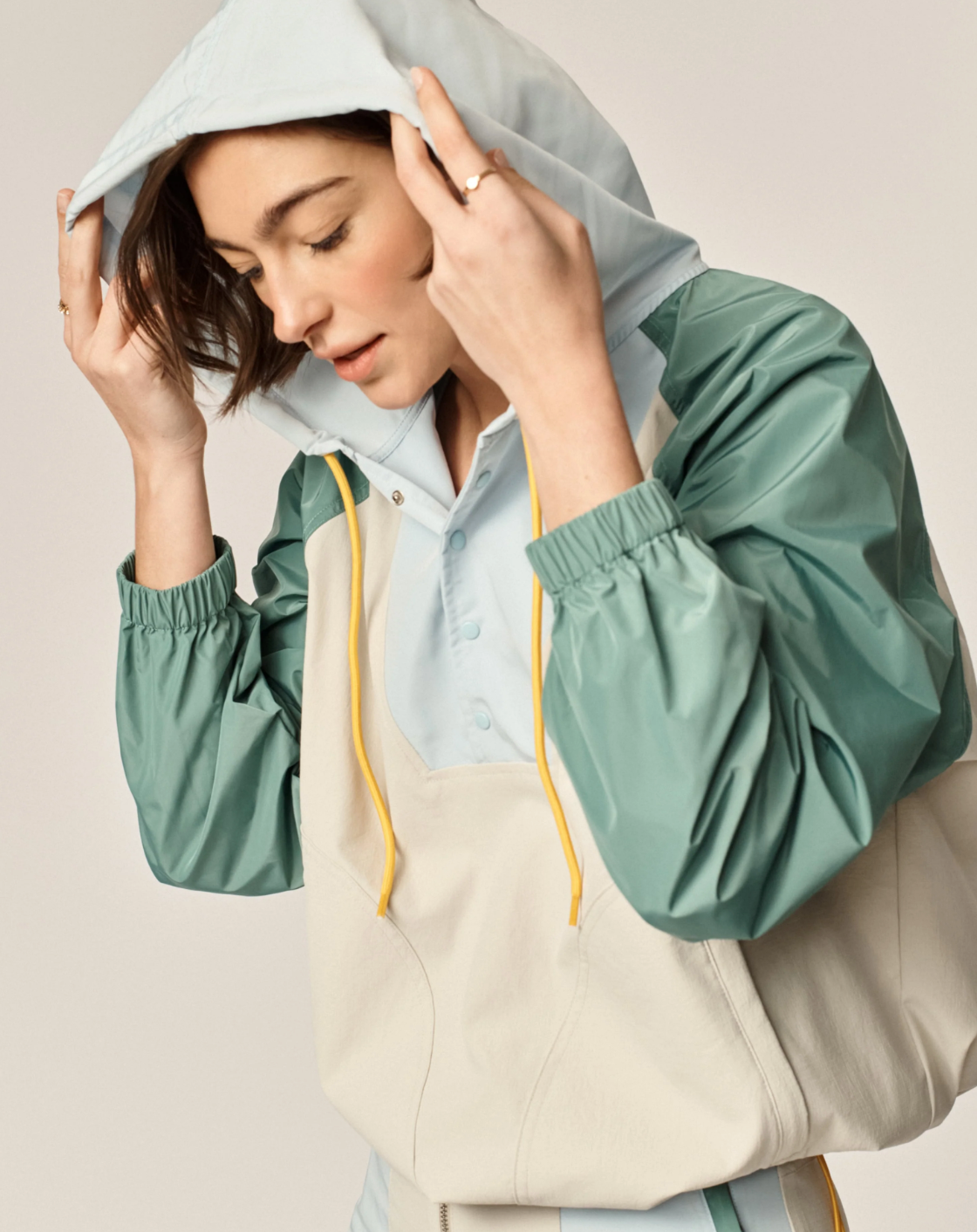 CAMP HOODIE