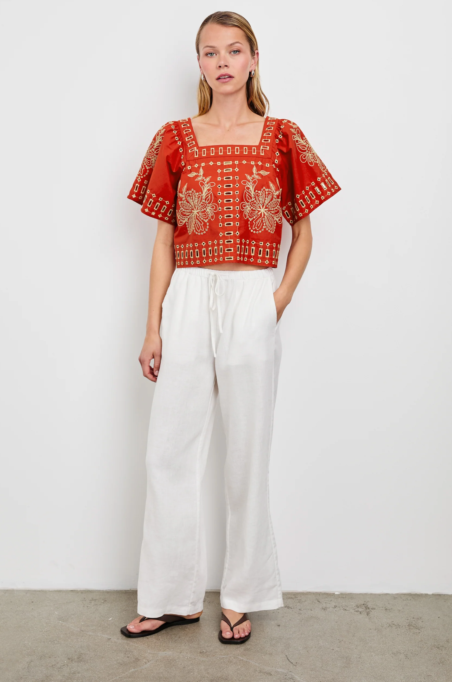 LAINE TOP