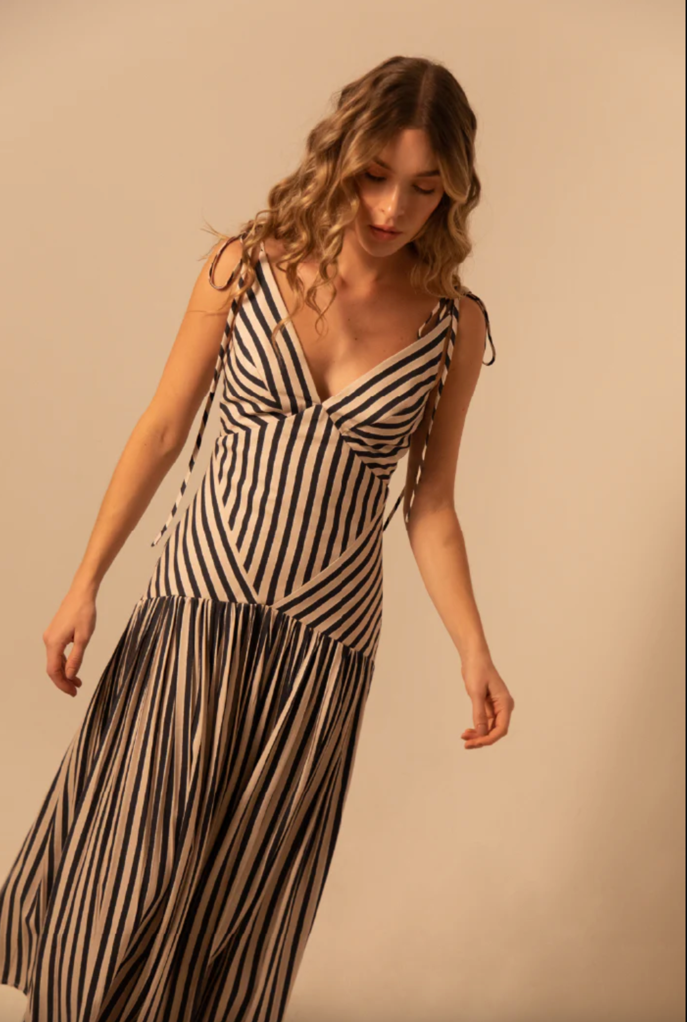 VANESSA MAXI DRESS