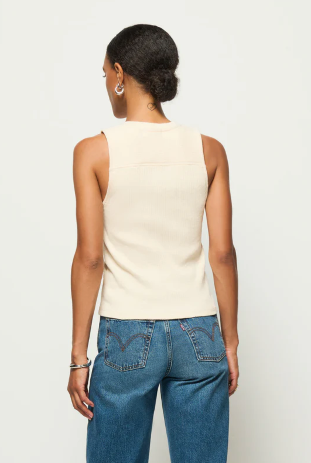 ELLIE KEYHOLE TOP
