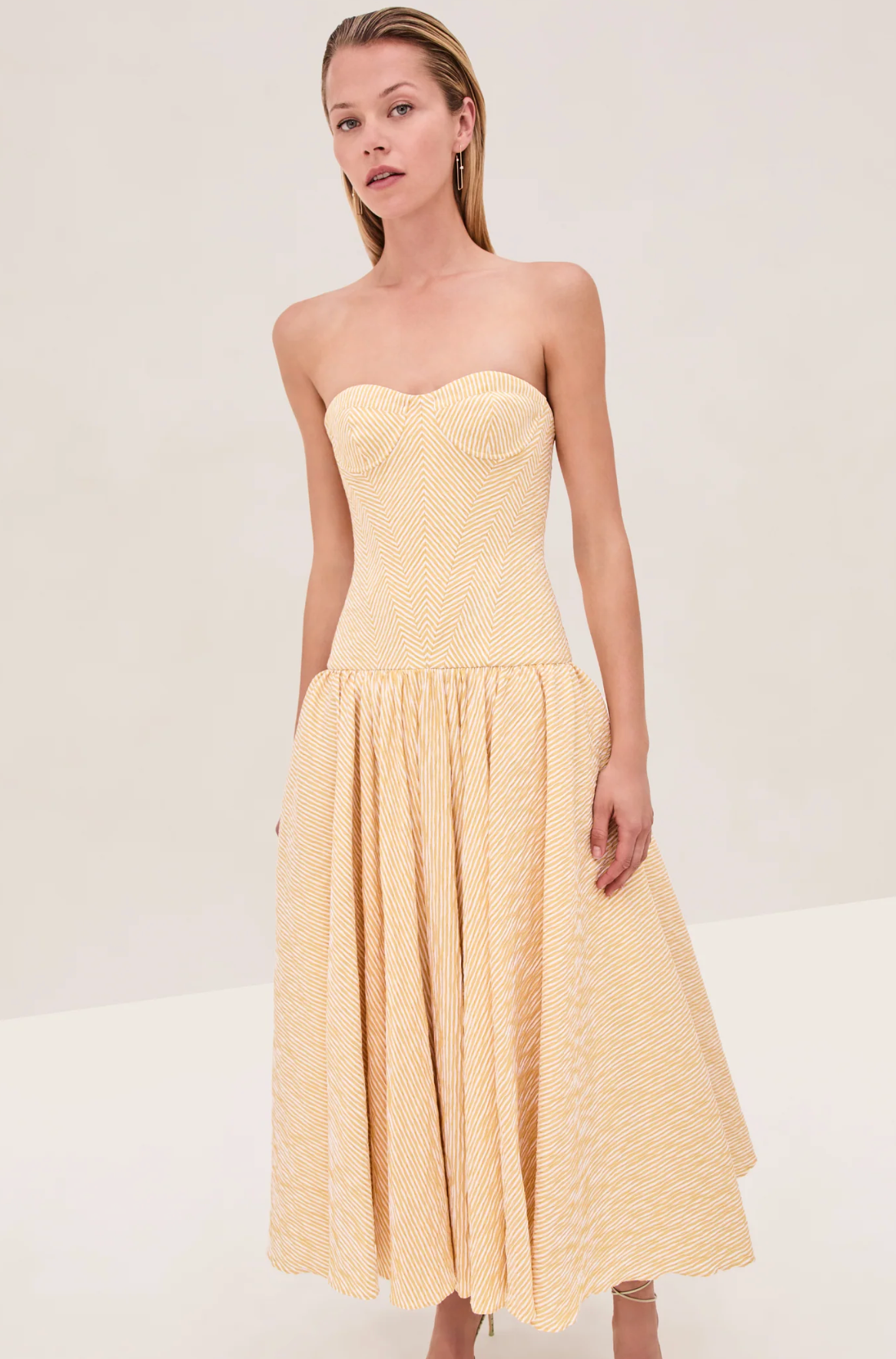 SUMMERS DRESS