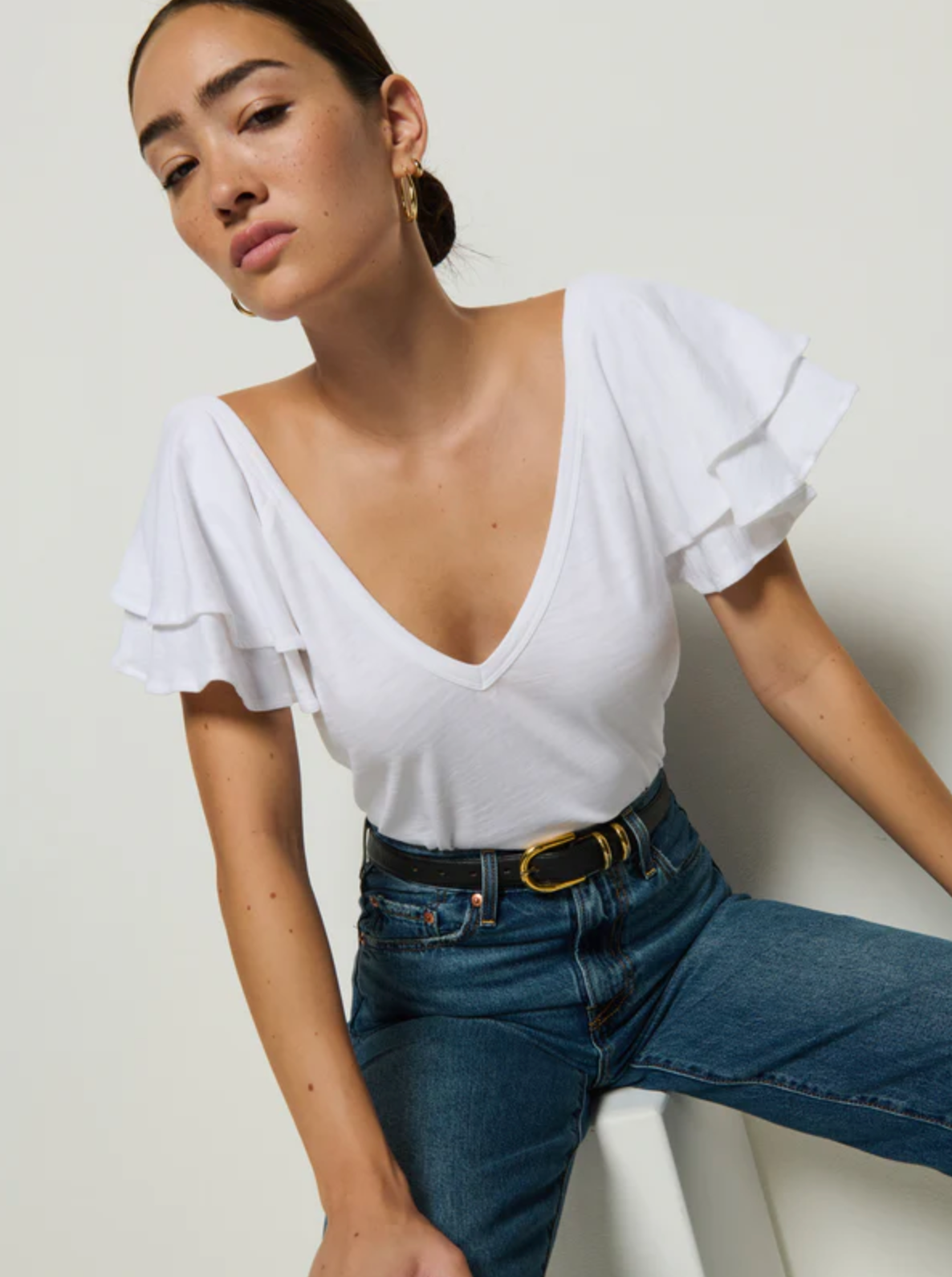 CADEE V-NECK TOP