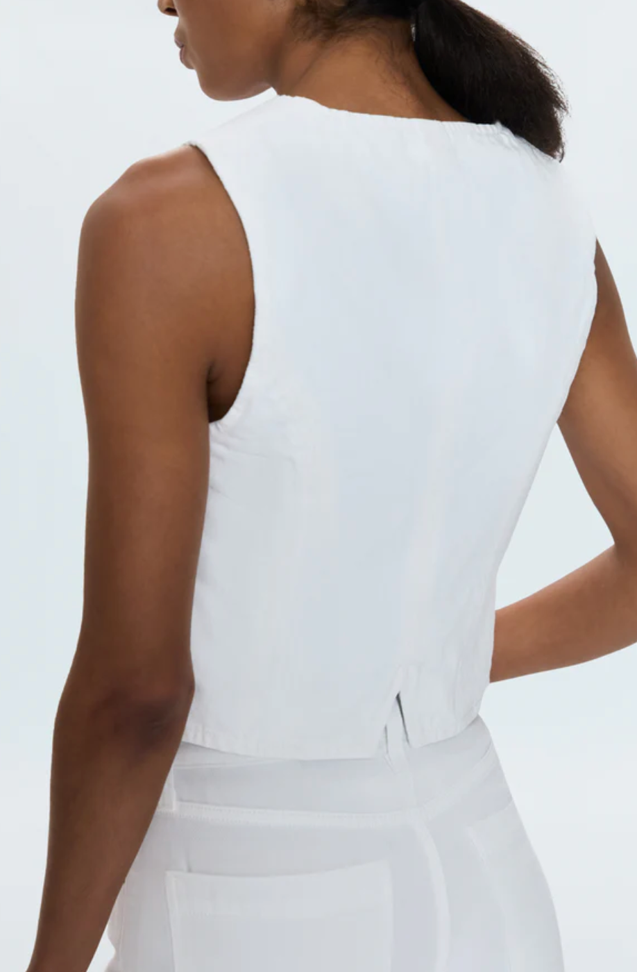 VERO CROPPED VEST