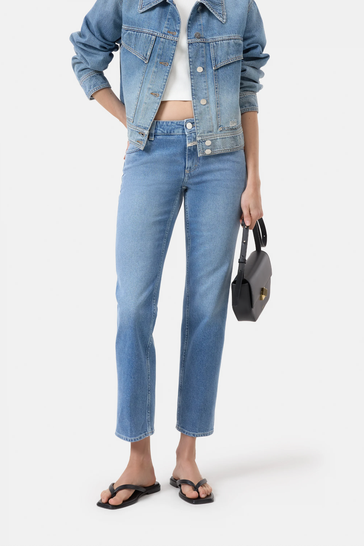 JUNNA JEANS