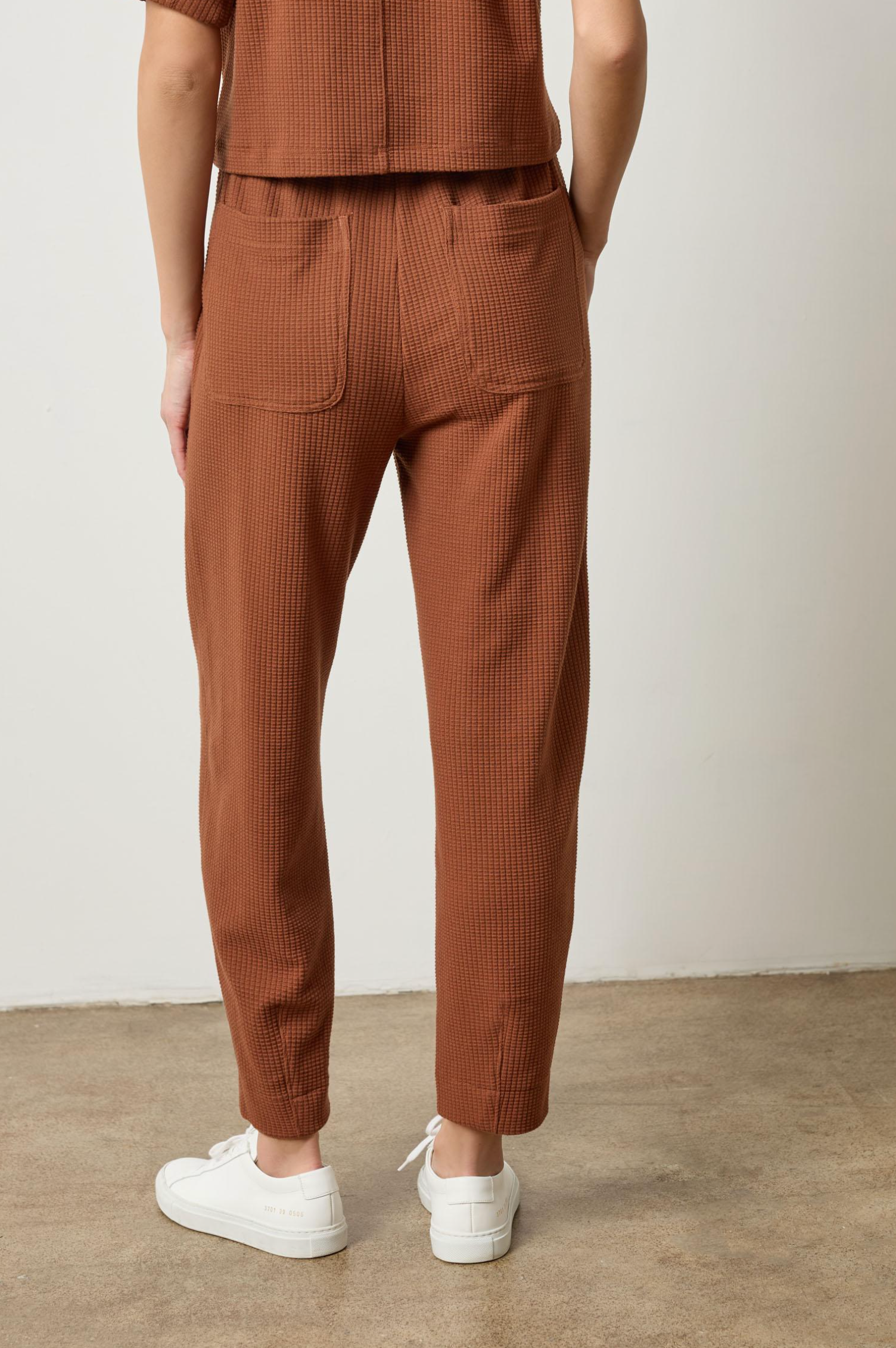 BELTED PANT
