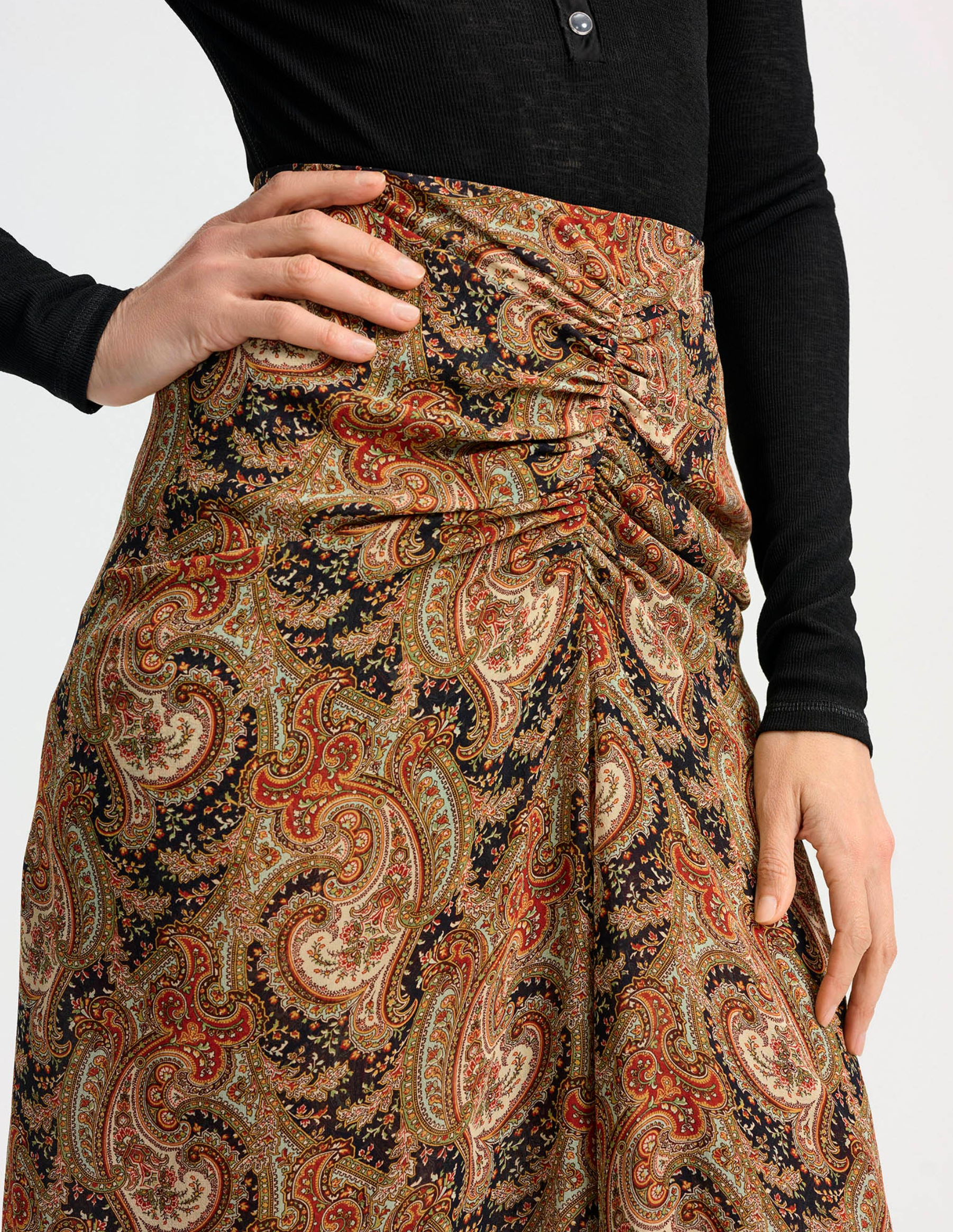 SIRA SKIRT