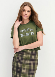 FAVORITE DAUGHTER CROP COLLEGIATE TEE