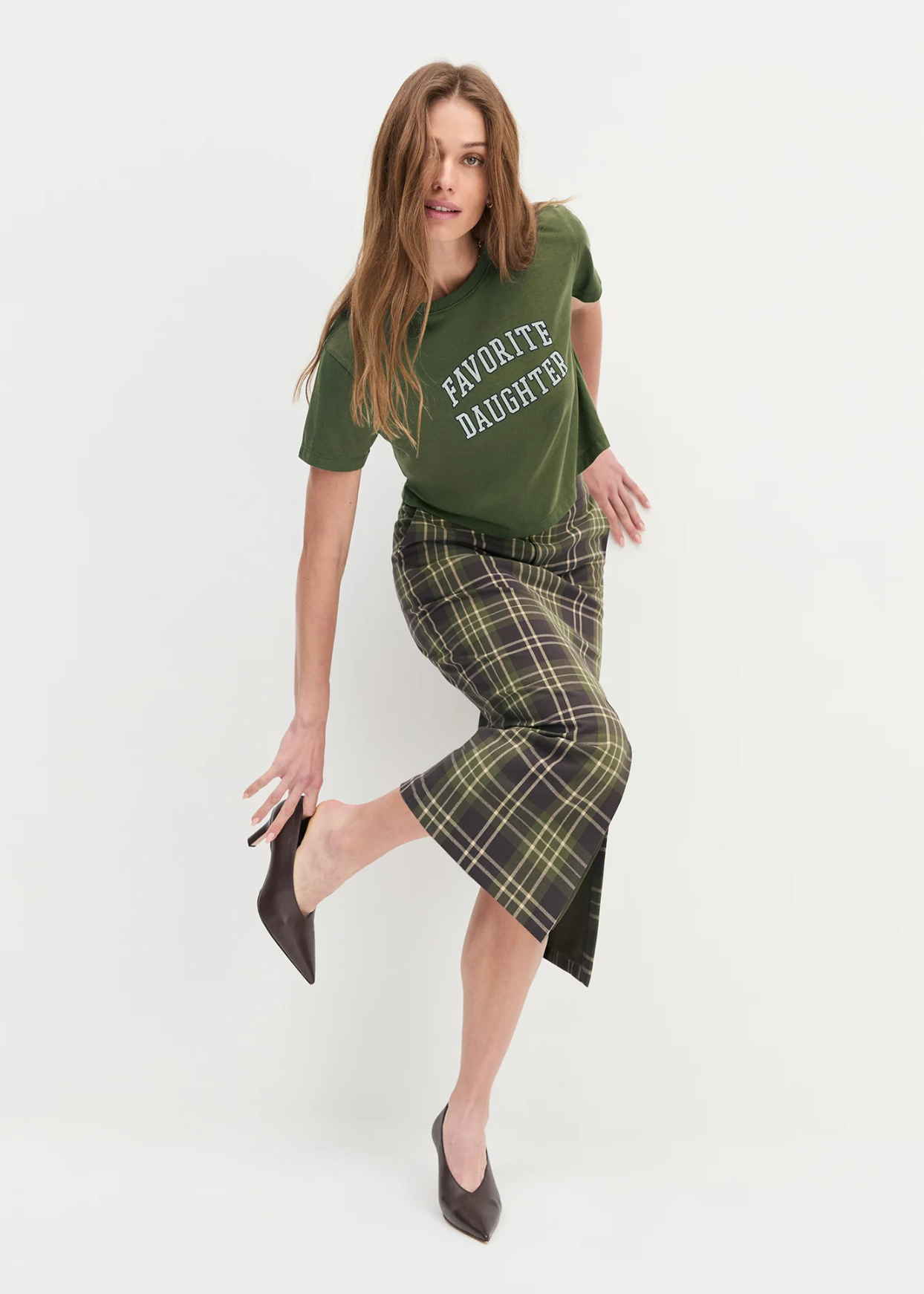 FAVORITE DAUGHTER CROP COLLEGIATE TEE
