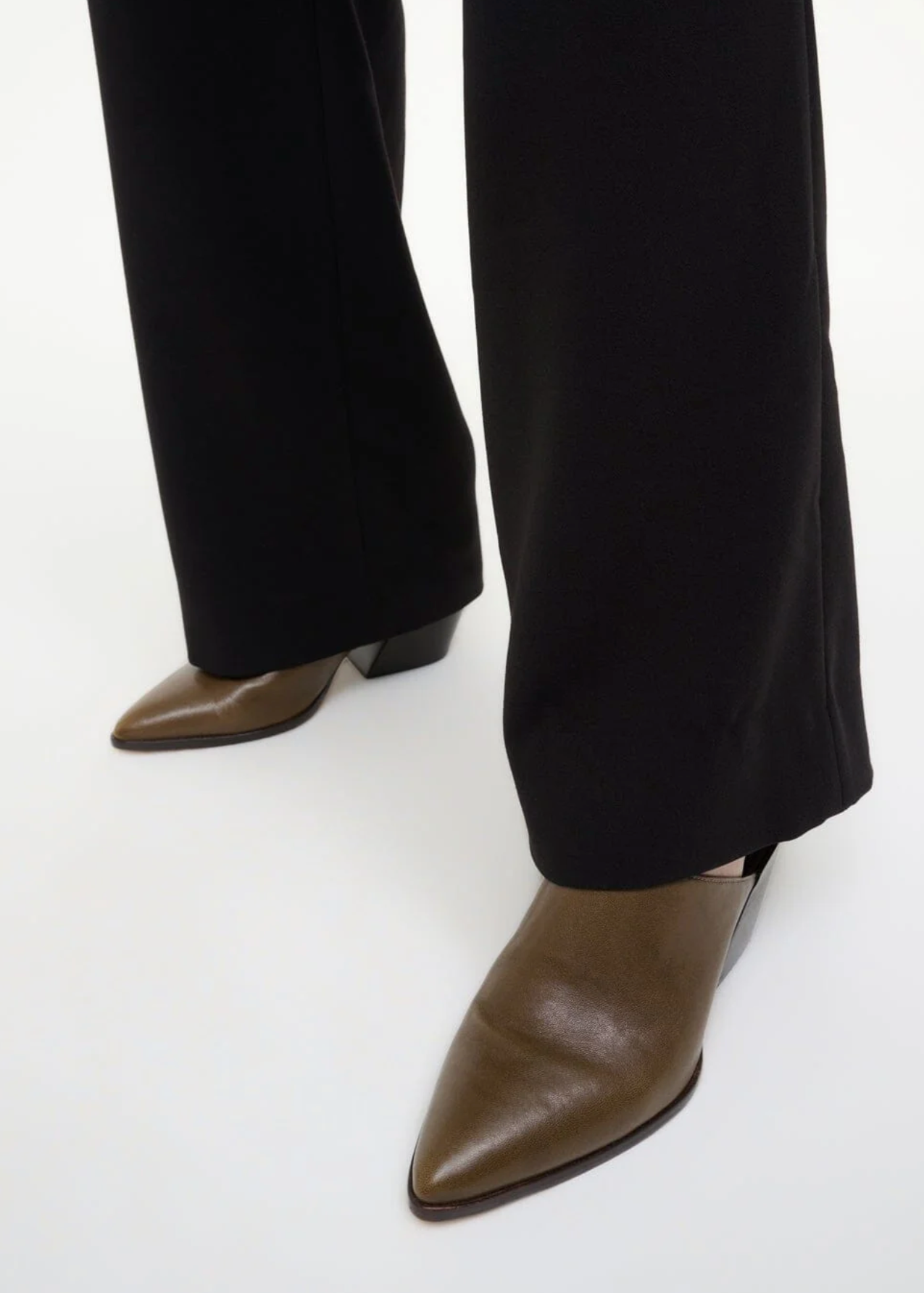 AUSTEN MULE