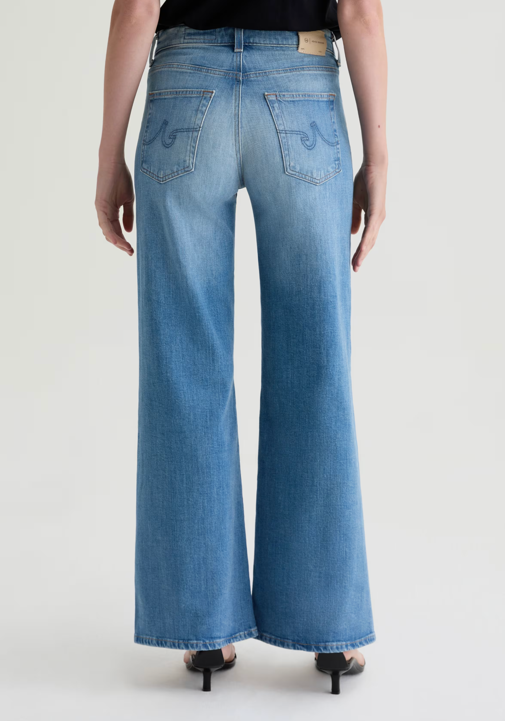 SAIGE WIDE LEG