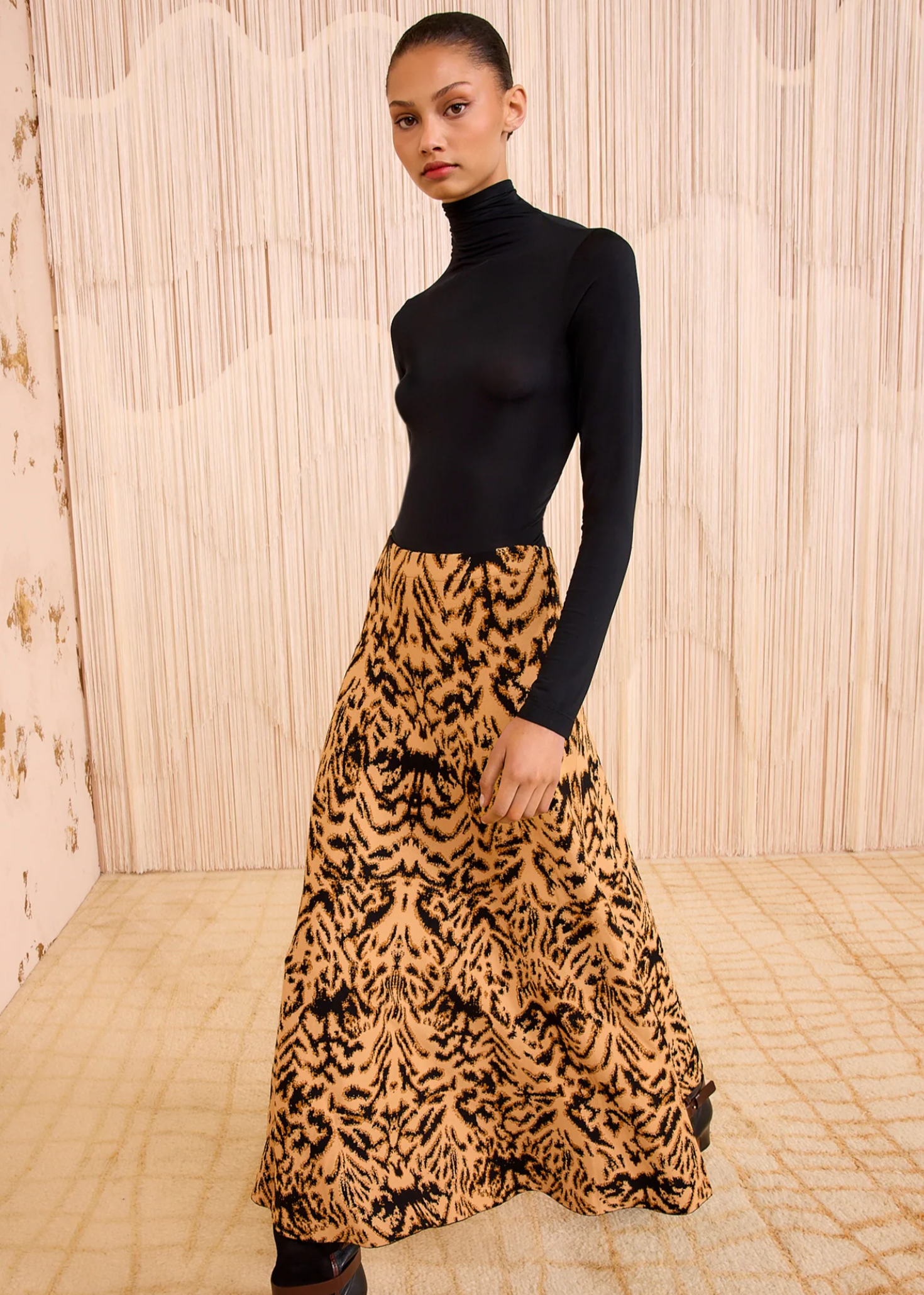 LANI JACQUARD SKIRT