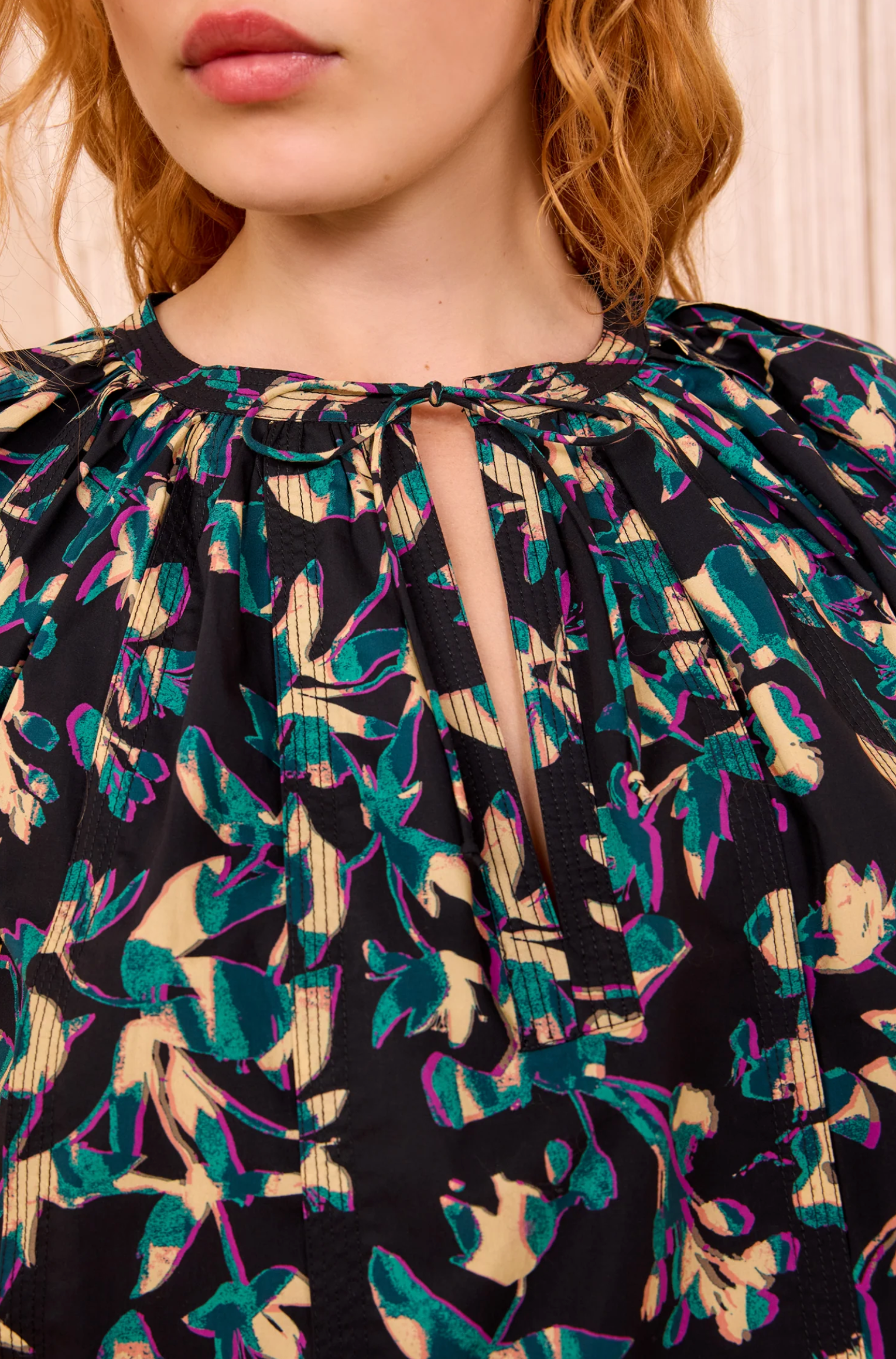 LOLI SHORT SLEEVE BLOUSE