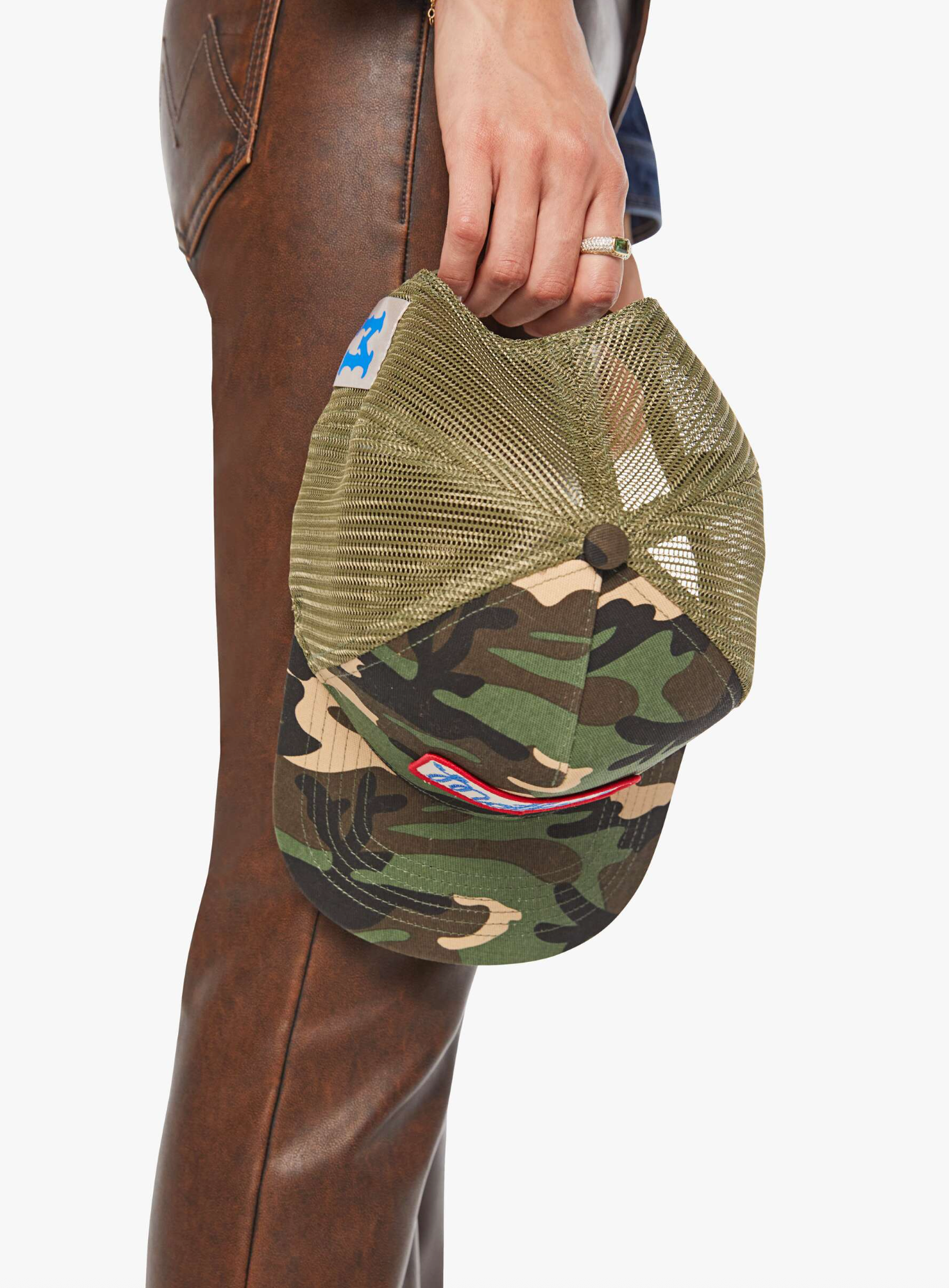 CAMO MOTHER HAT