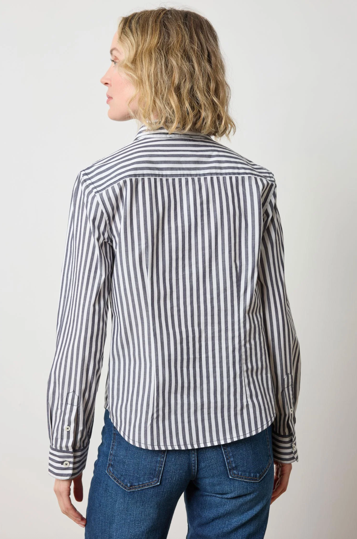 SLIM FIT BUTTON DOWN