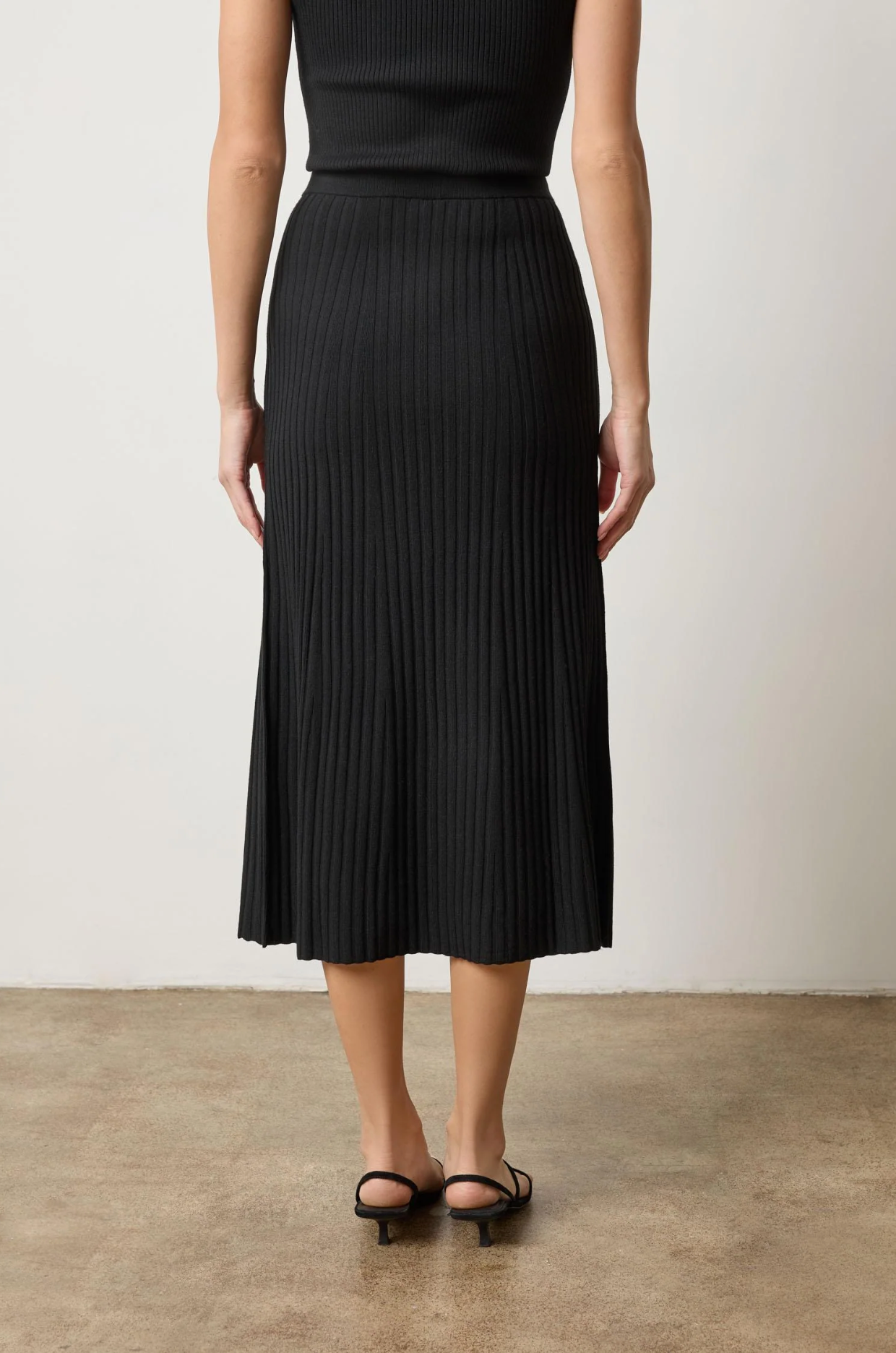 STRAIGHT RIB SKIRT