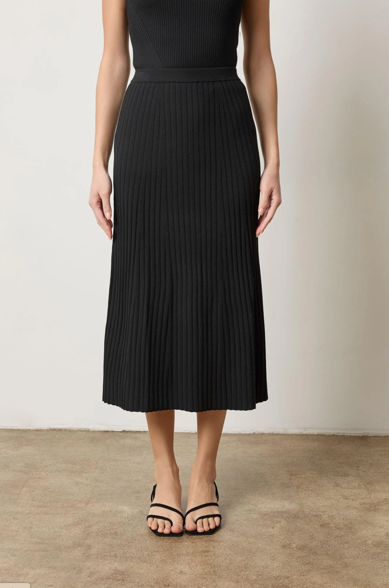 STRAIGHT RIB SKIRT