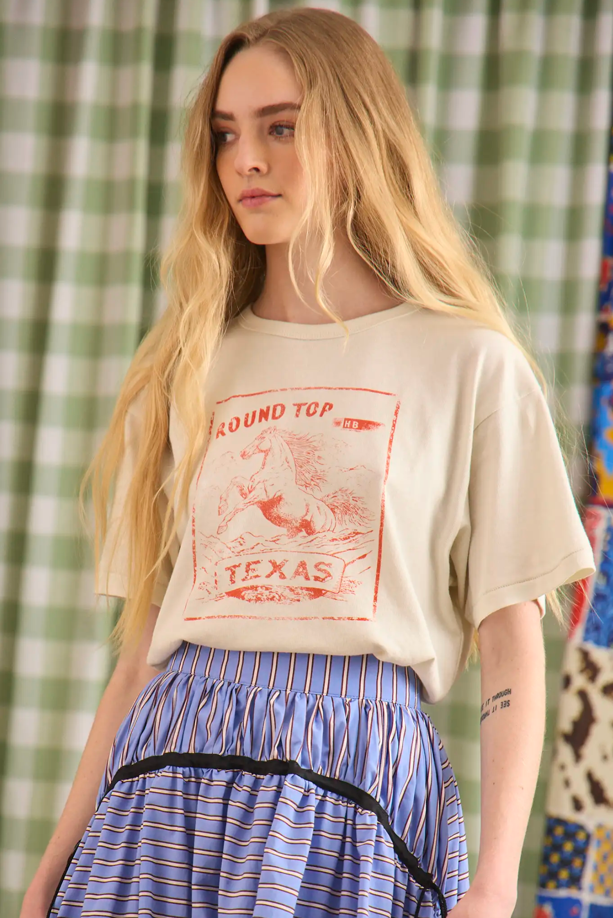 SHORT SLEEVE TEE