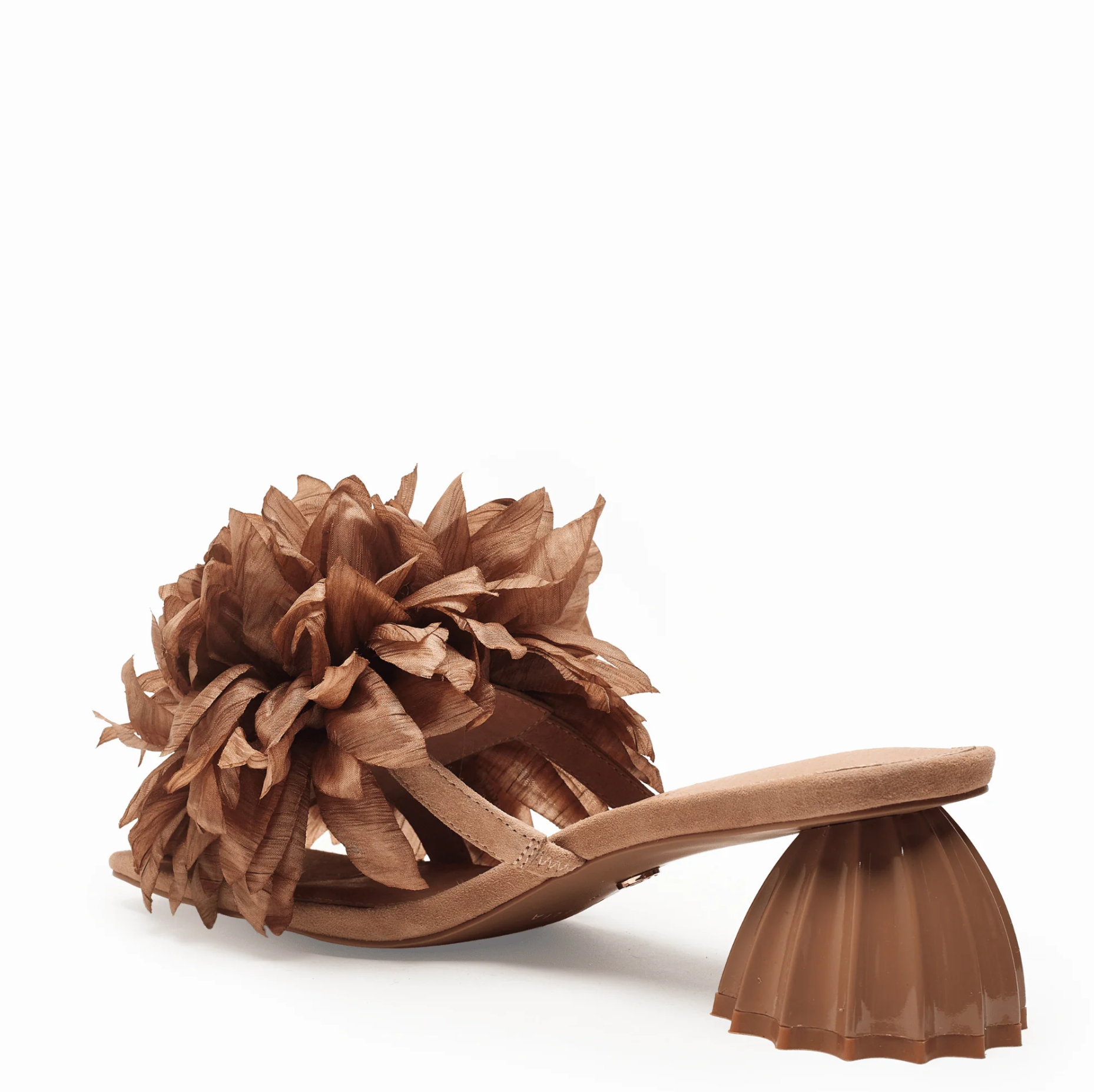 DAHLIA BOTANICAL APPLIQUÉ SANDAL