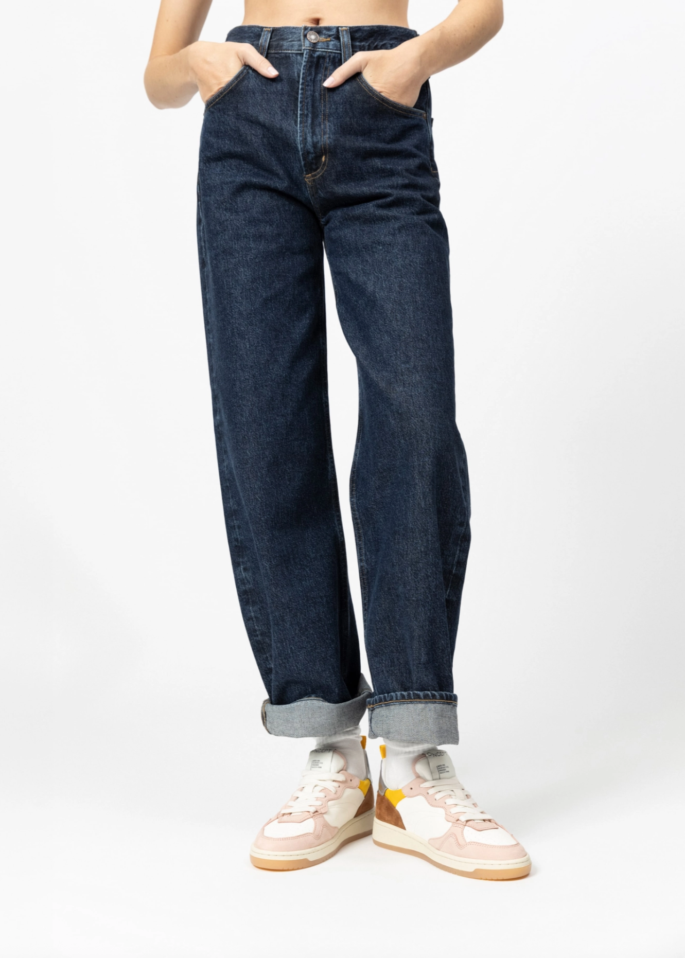 PHOENIX SNEAKER