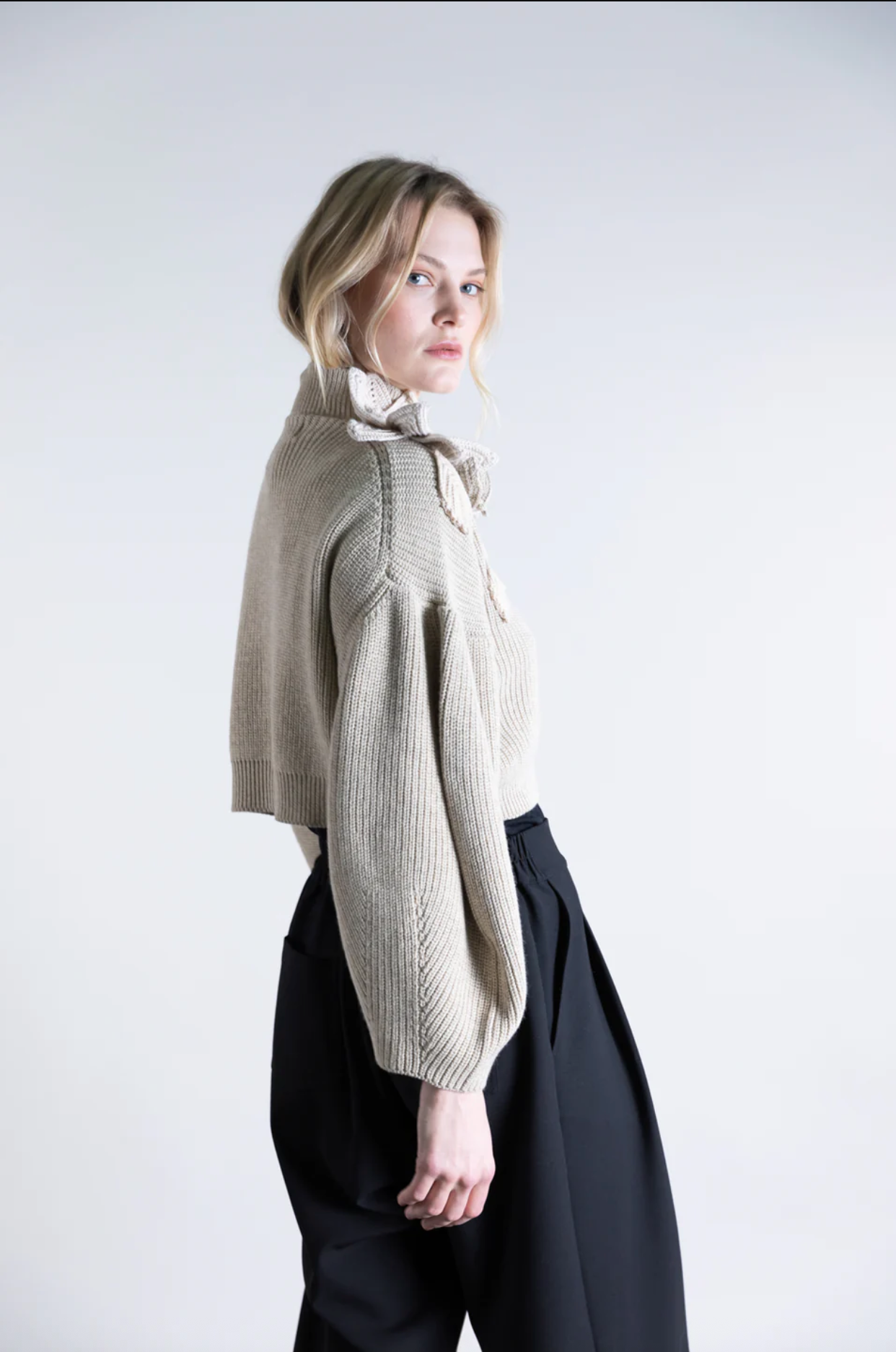 FUNNEL NECK CARDIGAN