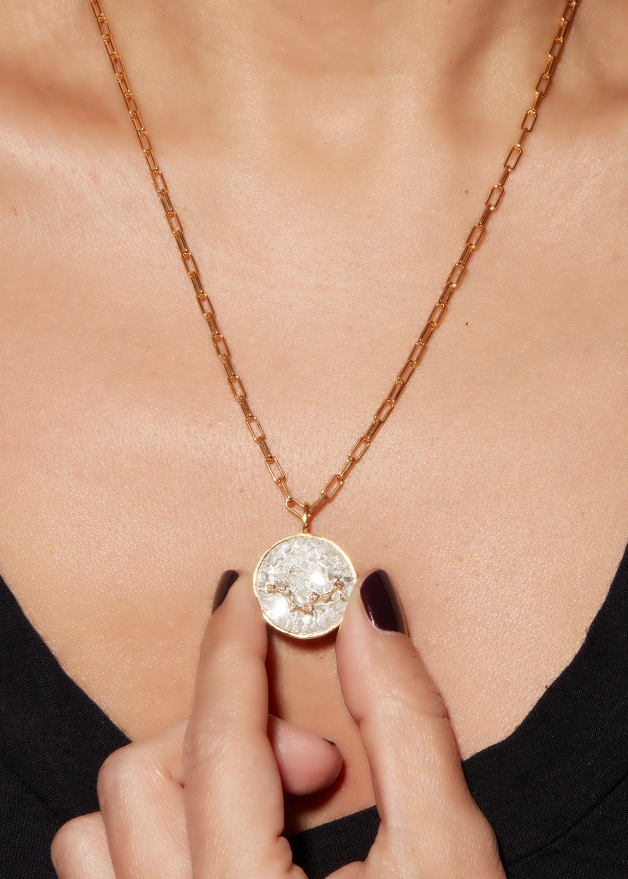 AQUARIUS NECKLACE