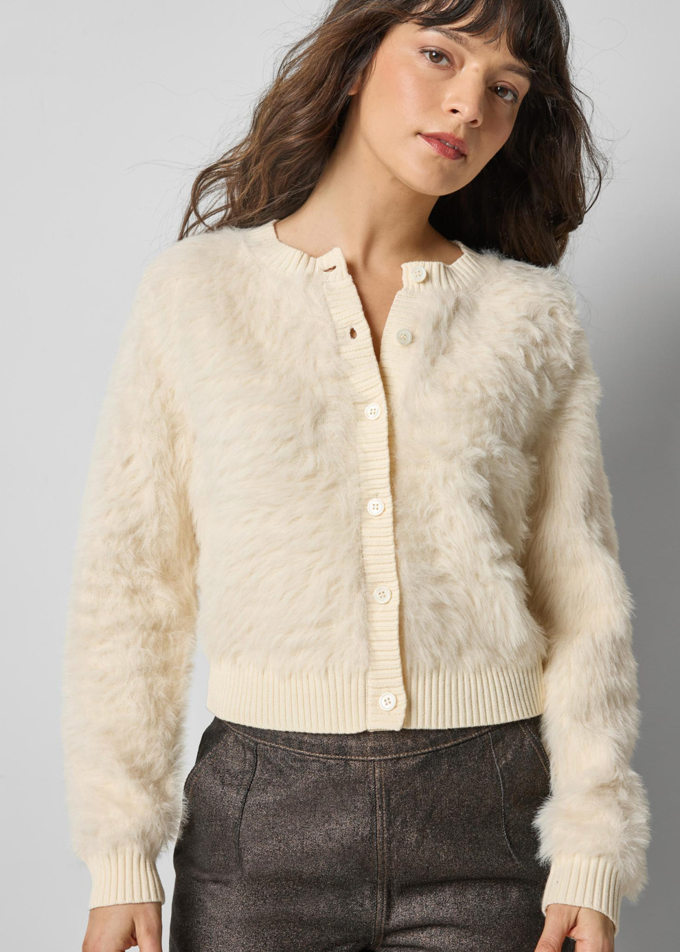 BRUSHED CREWNECK CARDIGAN