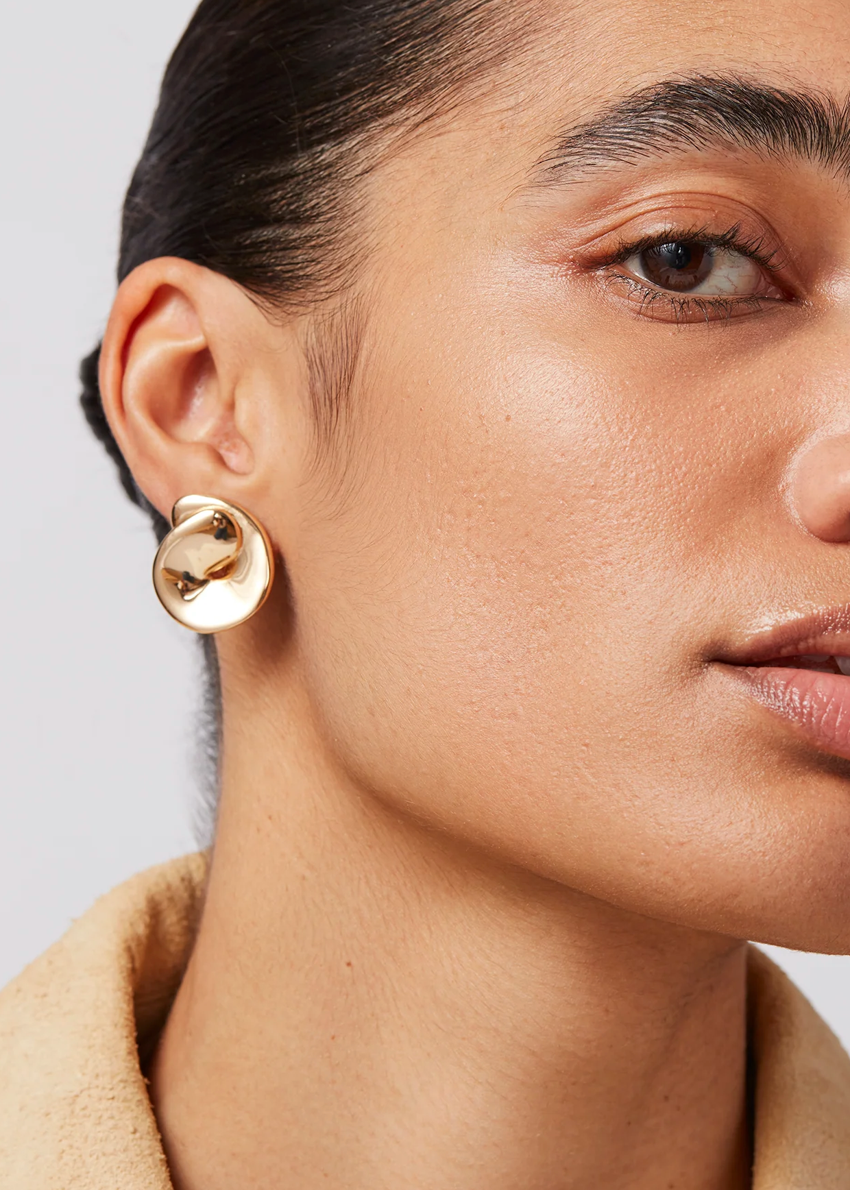 RIO BUTTON EARRINGS GOLD