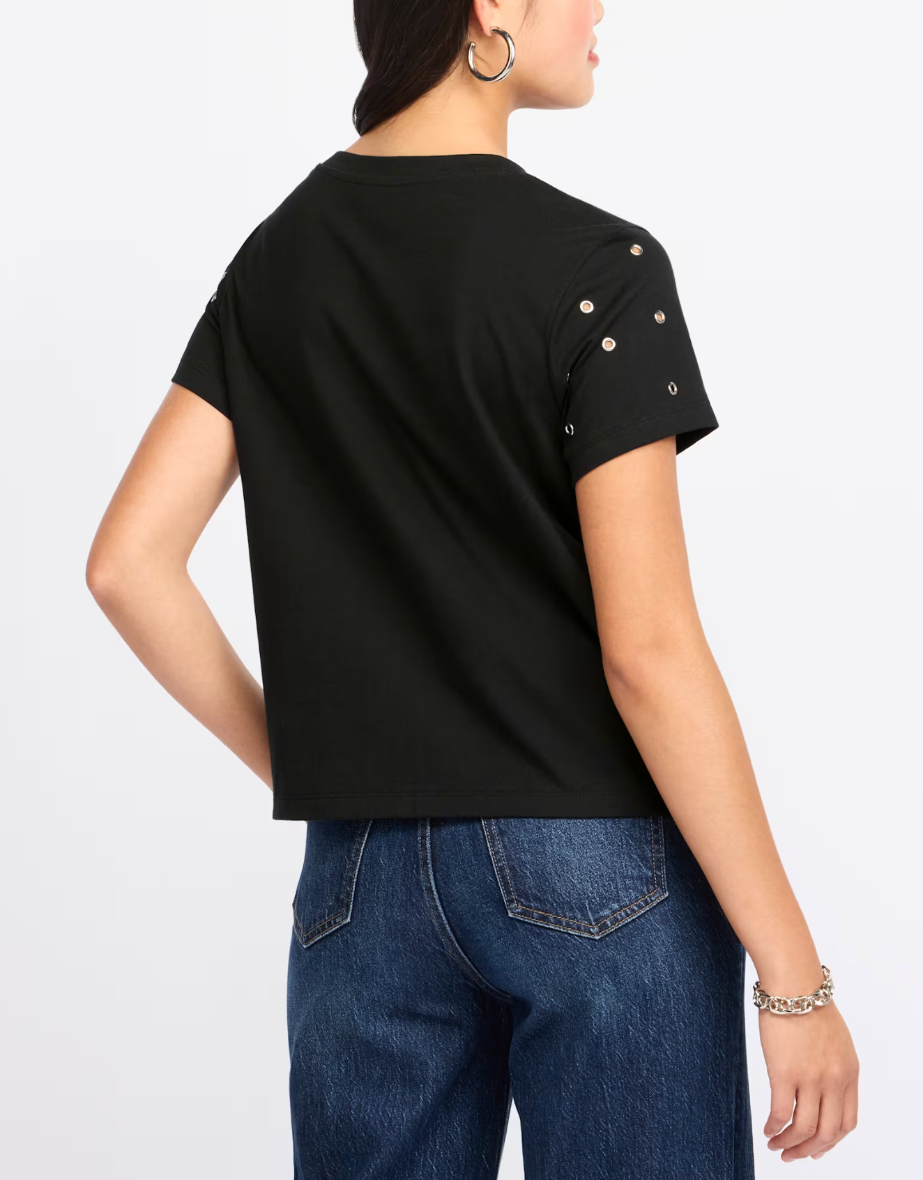 EMBELLISHED TEE