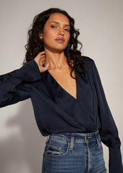 DATE BLOUSE