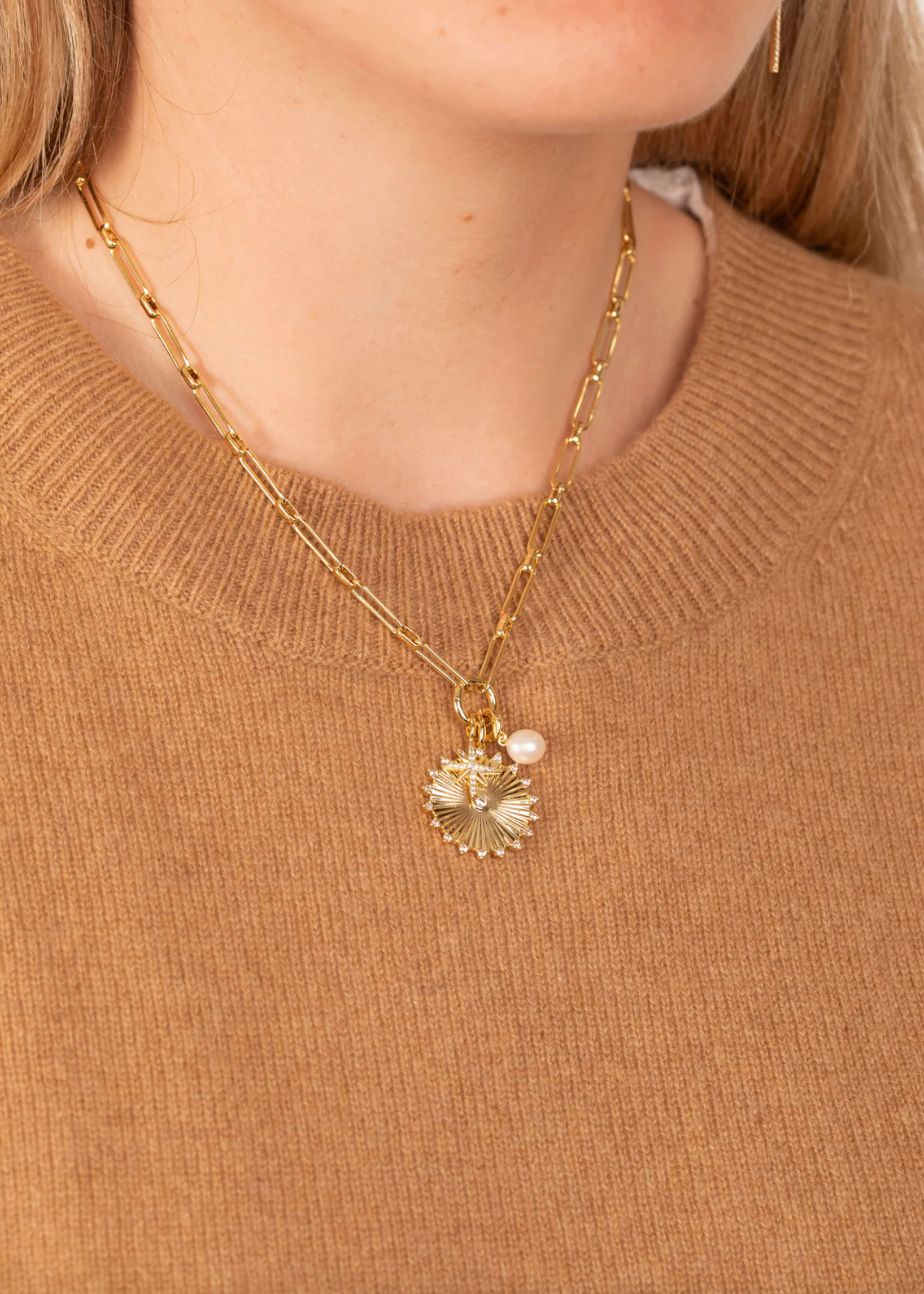 CALLIE CHARM NECKLACE