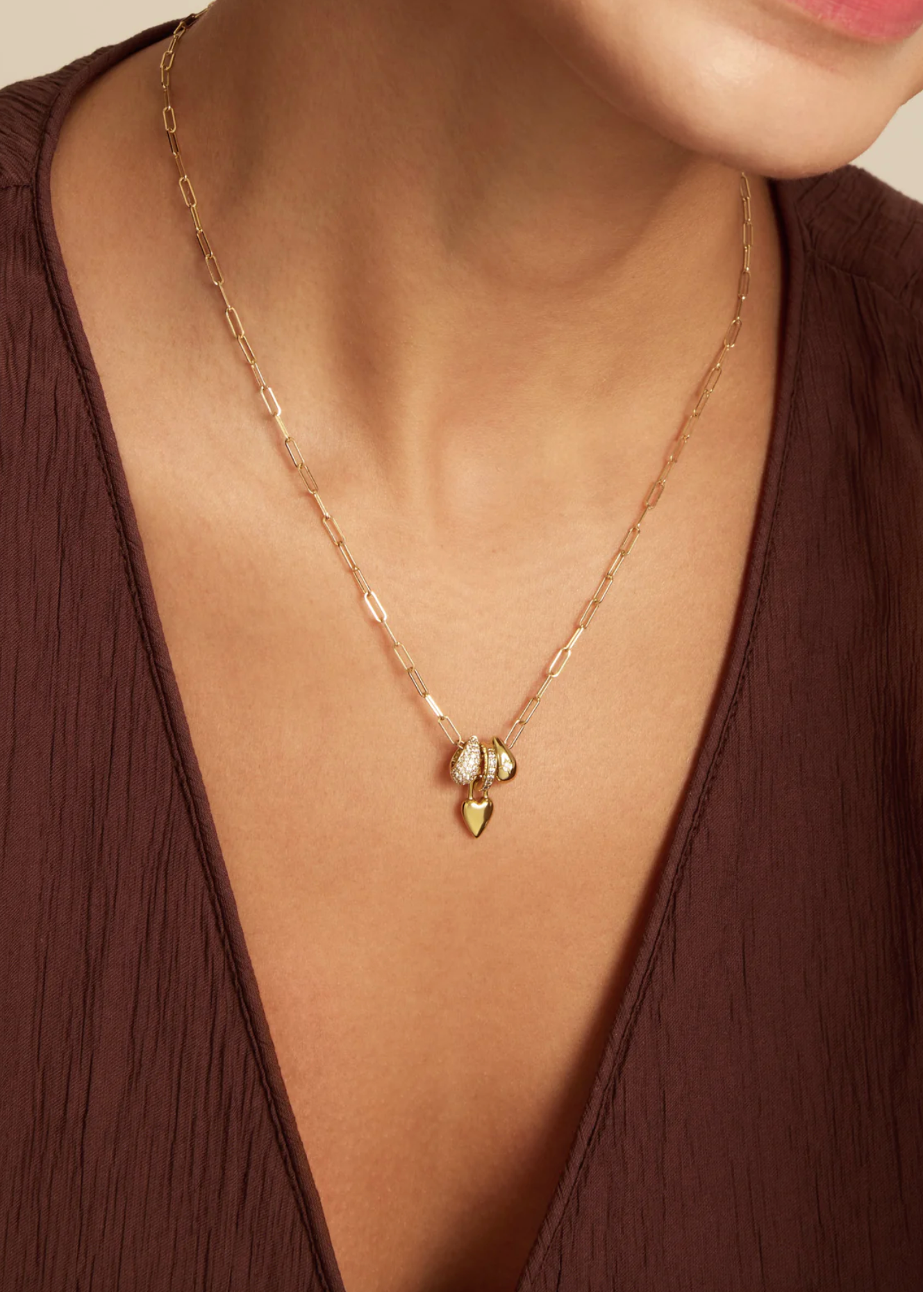 LUCY HEART CHARM NECKLACE