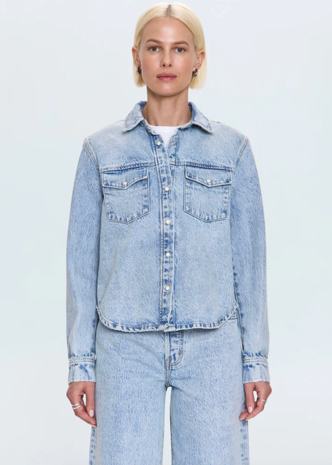 THEA SHRUNKEN DENIM SHACKET