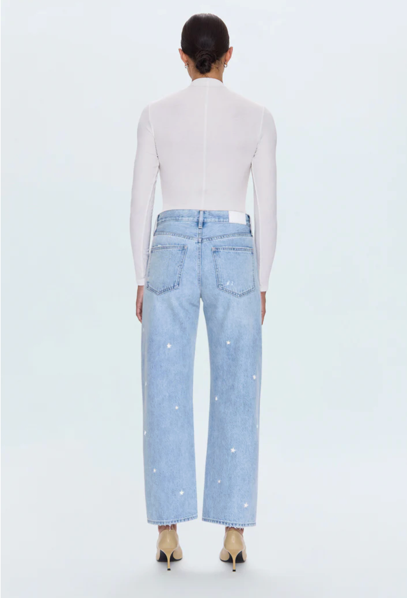 LEXI MID RISE BOWED STRAIGHT