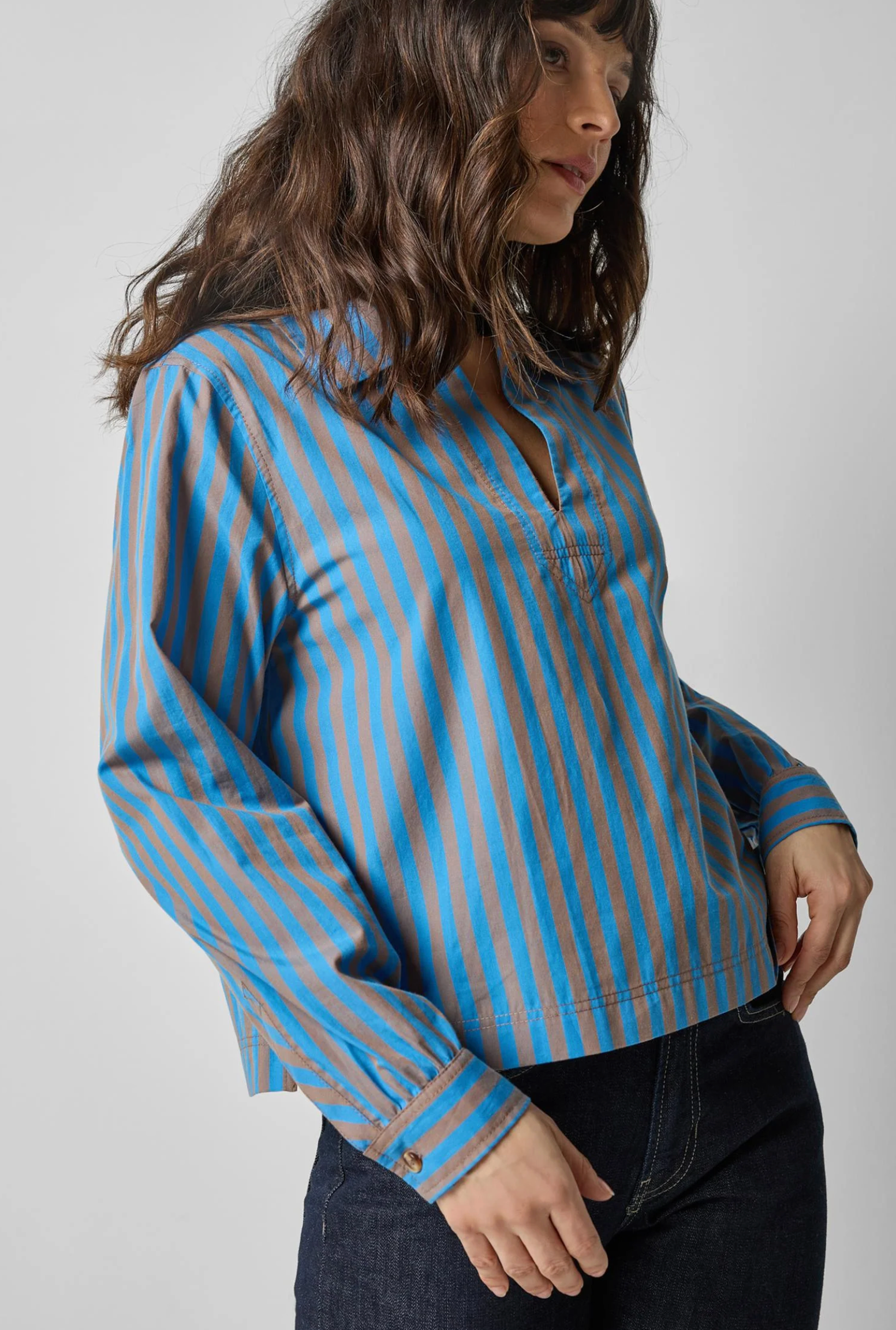 STRIPED SPLIT NECK COLLARED SHIRT