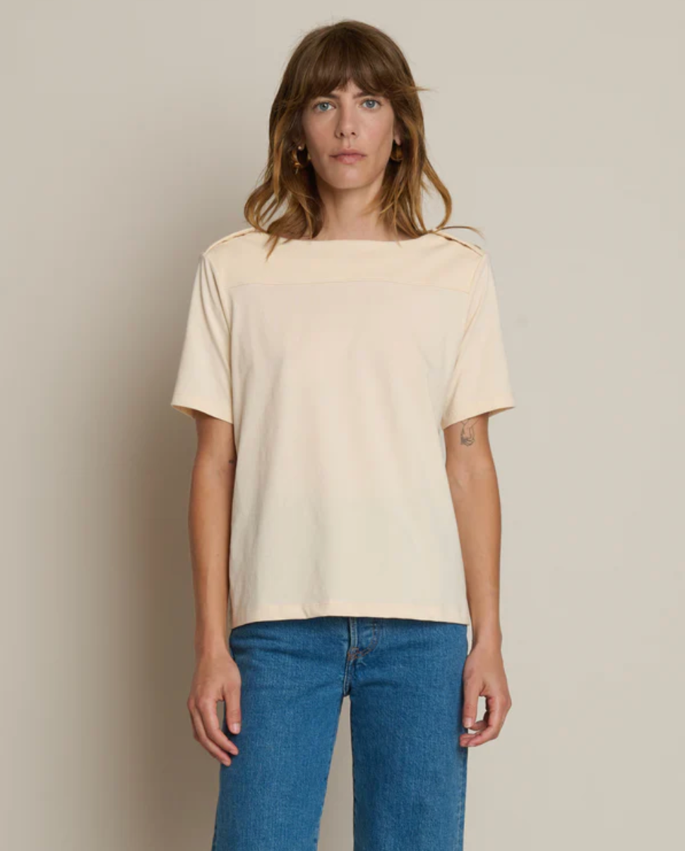JOHNNIE TEE