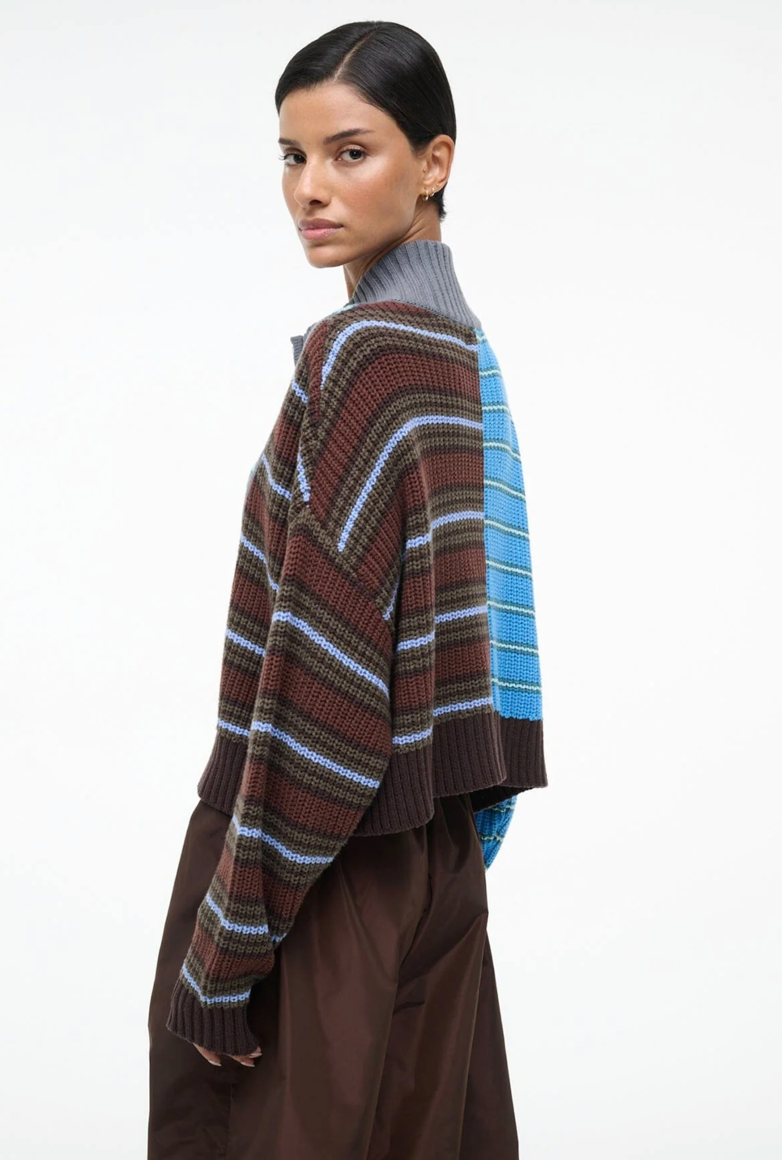 CROPPED HAMPTON SWEATER