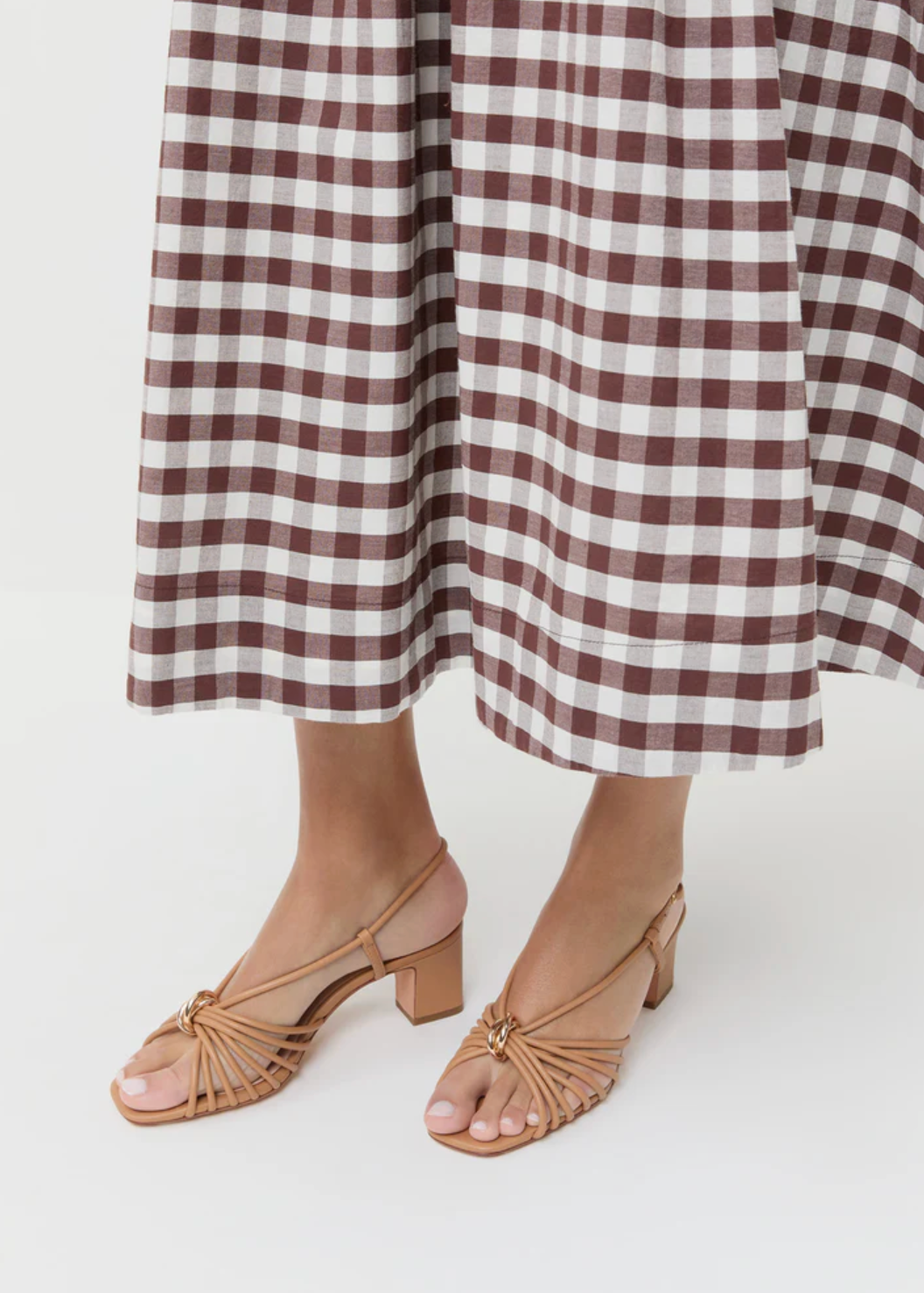 MINNA STRAPPY MID HEEL SANDAL W/HARDWARE 2.25IN